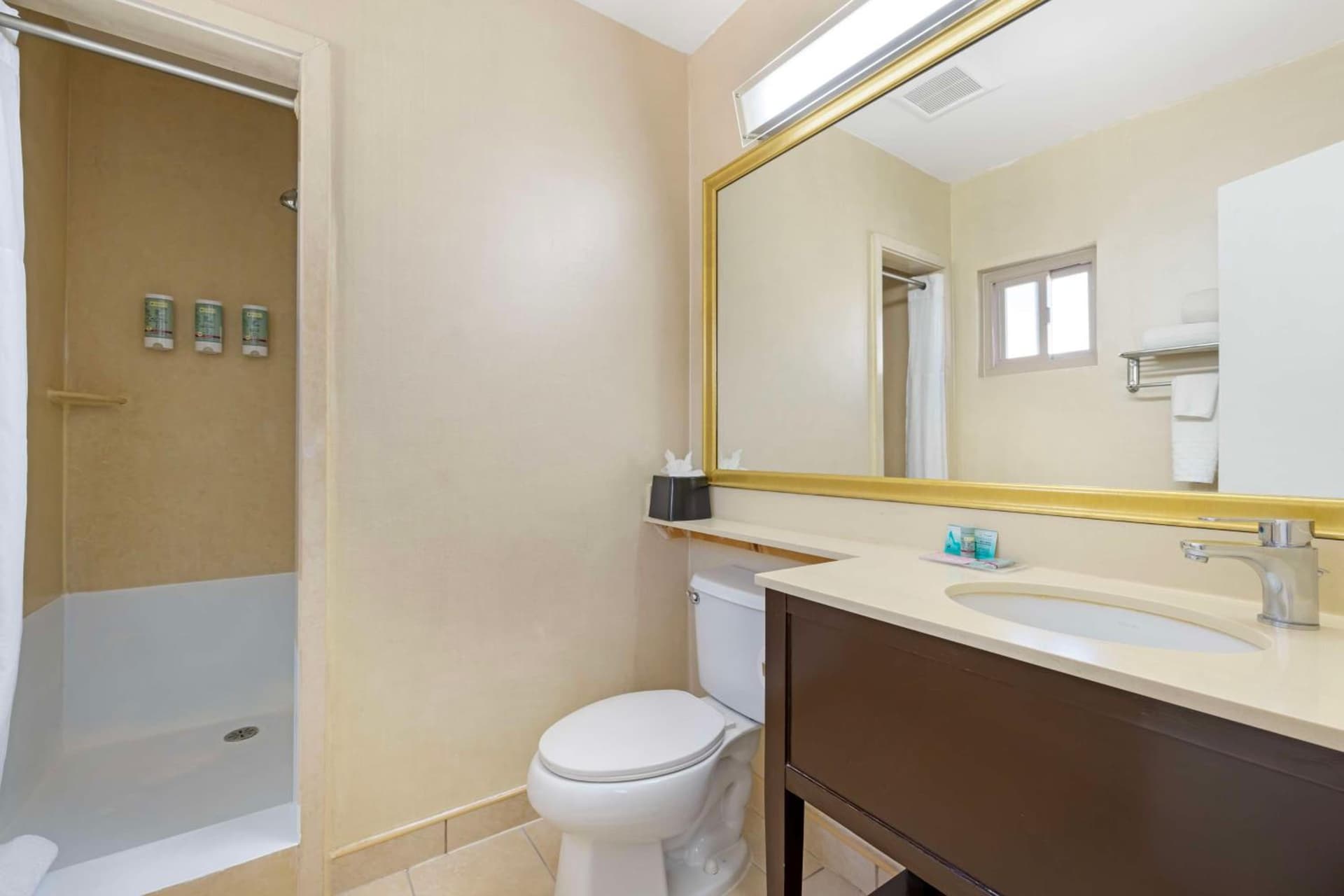 Best Western Royal Palace Inn & Suites, Los Angeles, foto 2