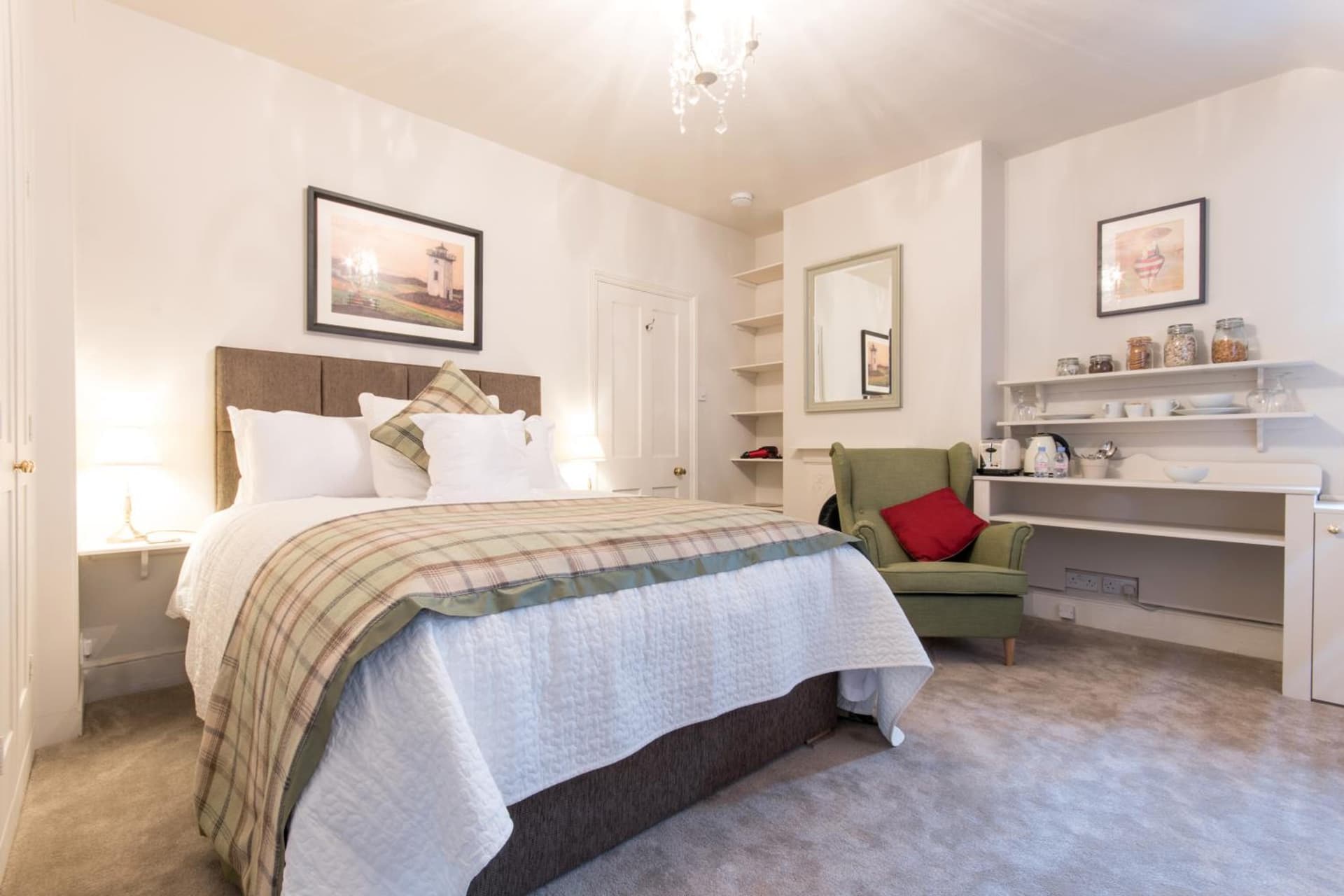 April House Weybridge - Boutique Guesthouse, Weybridge, foto 3
