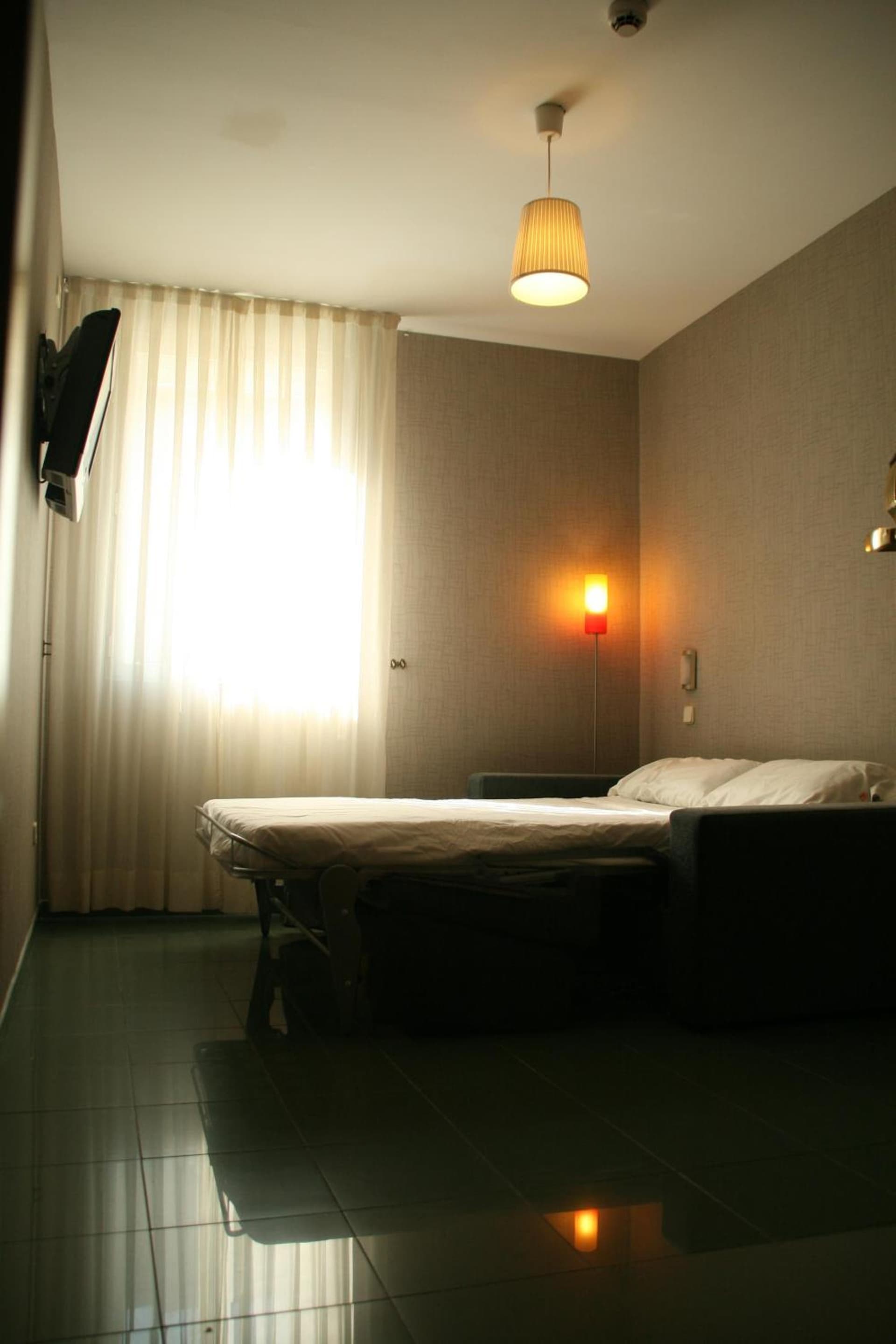 Hotel Indiana, Pinto, foto 3