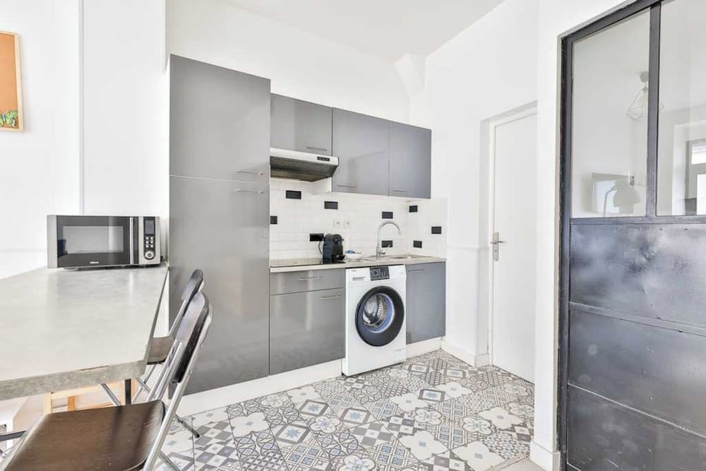 Bright Apartment - 1br/4p - Gare, foto 4