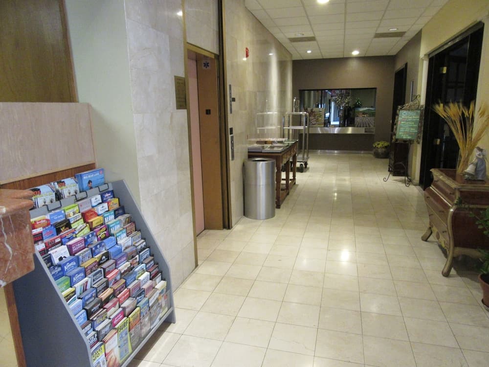 Ramada by Wyndham Los Angeles/Koreatown West, Los Angeles, foto 2