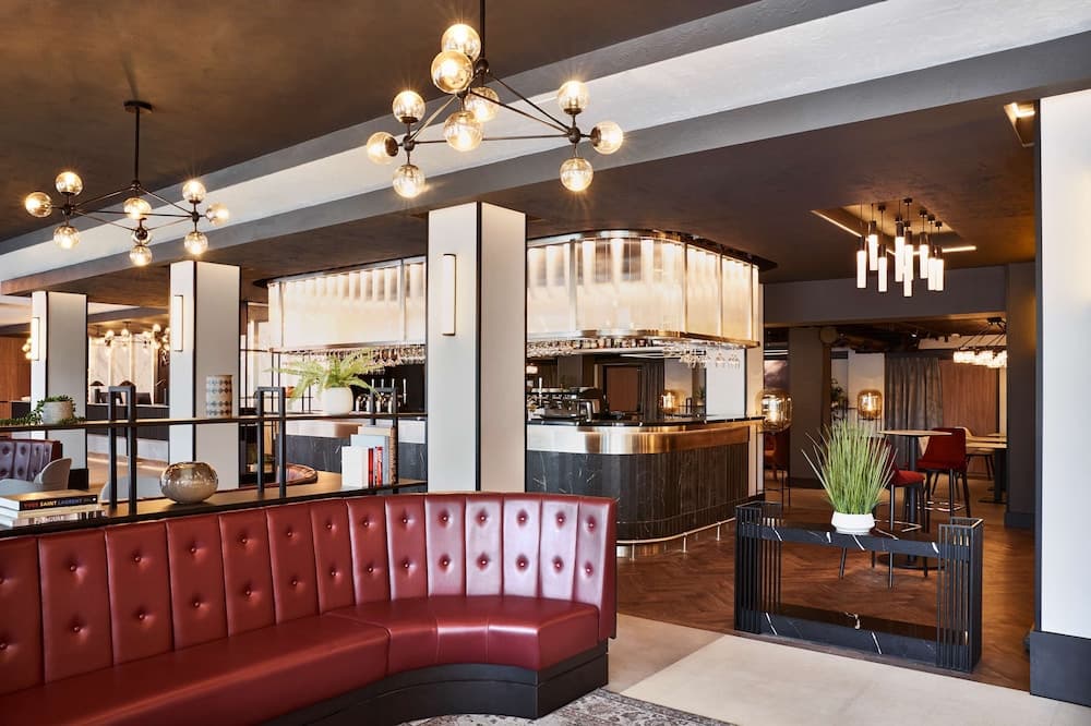 Radisson RED Hotel London Heathrow, West Drayton, foto 2