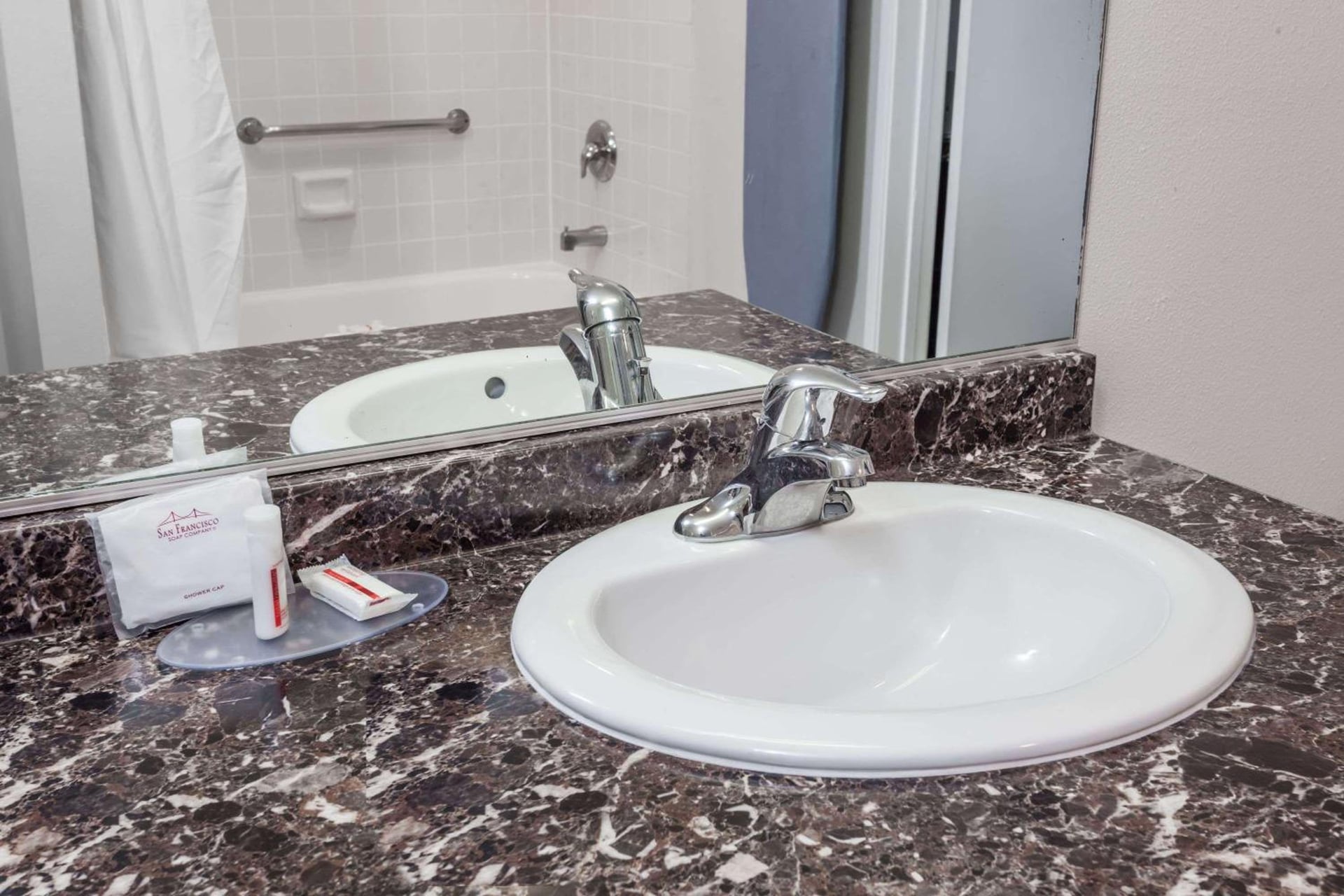 Ramada by Wyndham Oceanside, Oceanside, foto 3