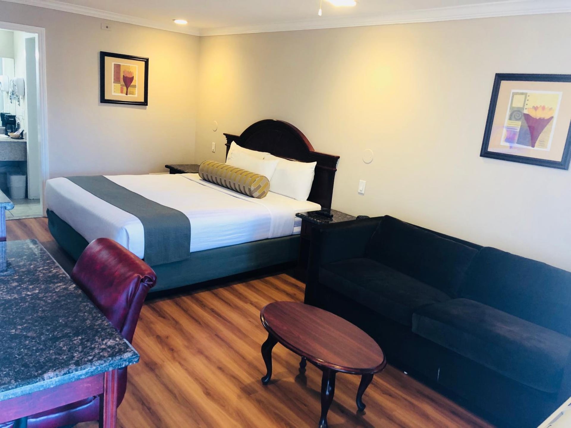 Dynasty Suites Hotel, Riverside, foto 3