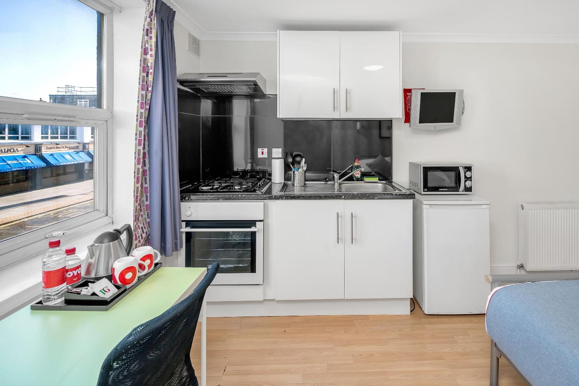 Flexistay Tulsi Aparthotel, Croydon, foto 3