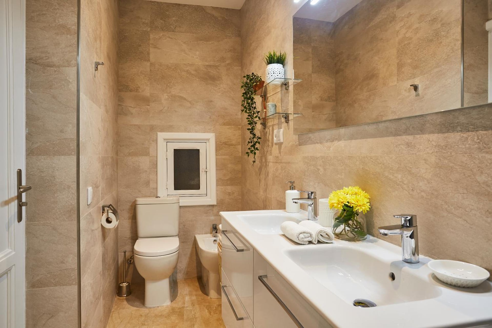 LEEWAYS APARTMENT in ORIENTE, Madrid, foto 3