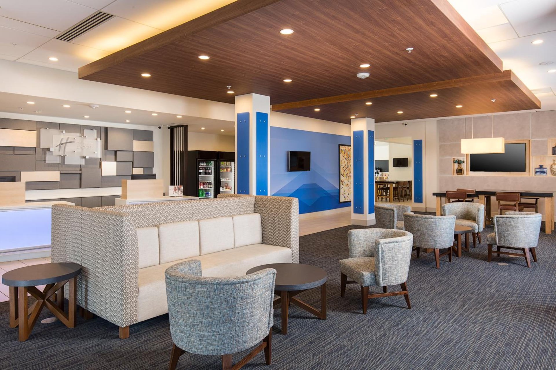Holiday Inn Express Visalia-Sequoia Gateway Area by IHG, Visalia, foto 4