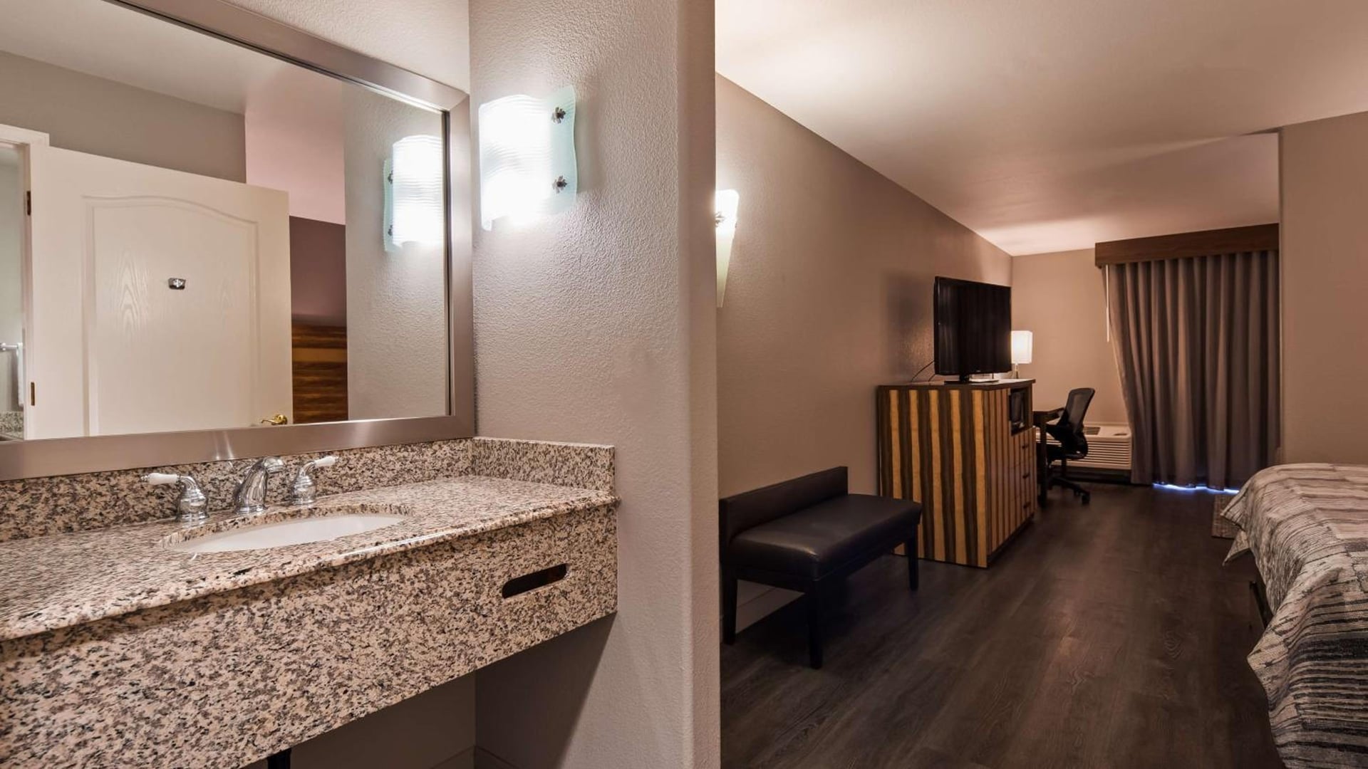 Best Western Cedar Inn & Suites, Angels Camp, foto 5