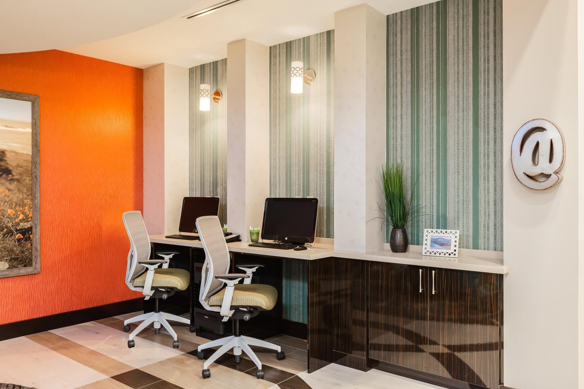 Holiday Inn Express & Suites Eureka by IHG, Eureka, foto 2