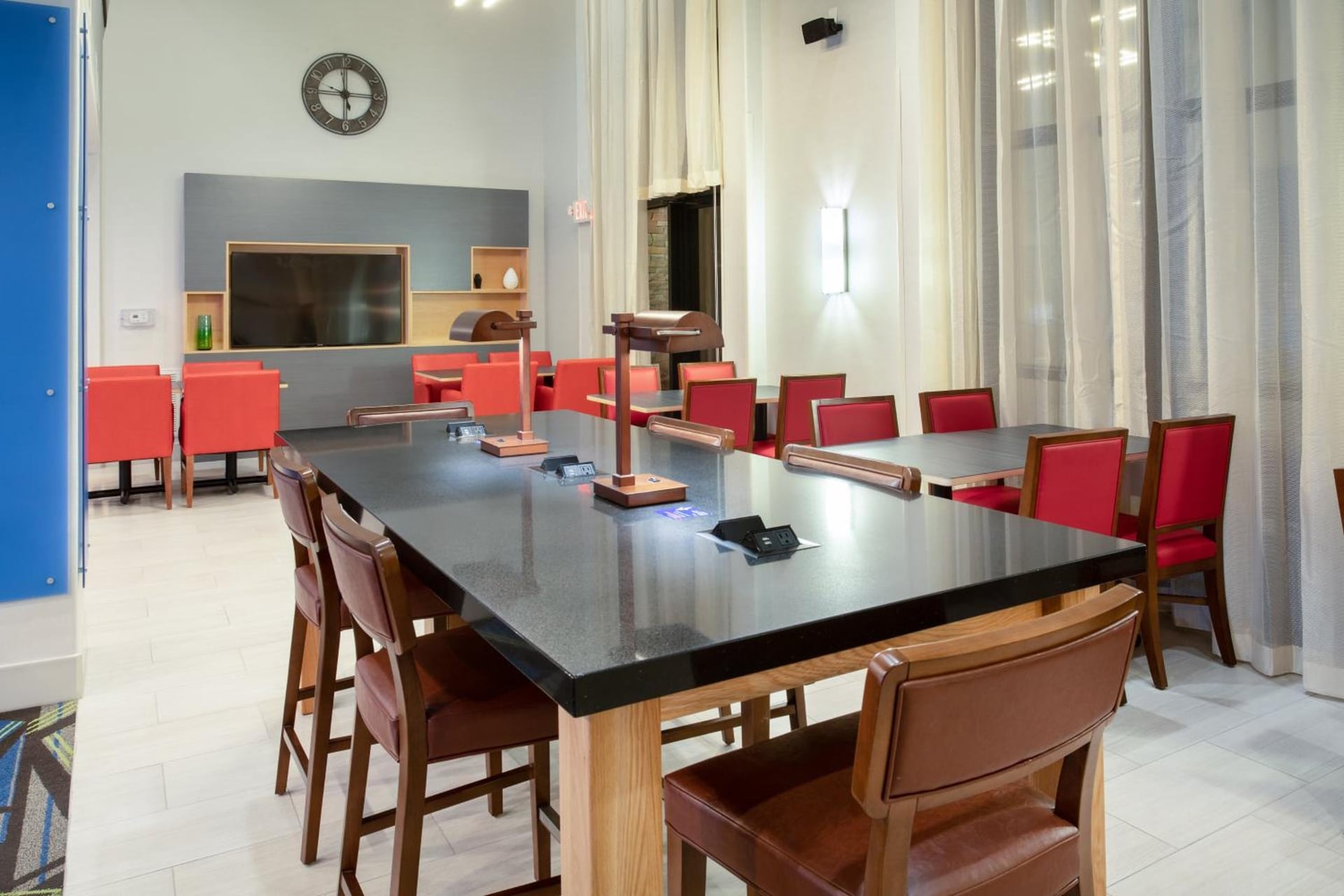 Holiday Inn Express & Suites Phoenix Glendale Dist by IHG, Somerton, foto 5
