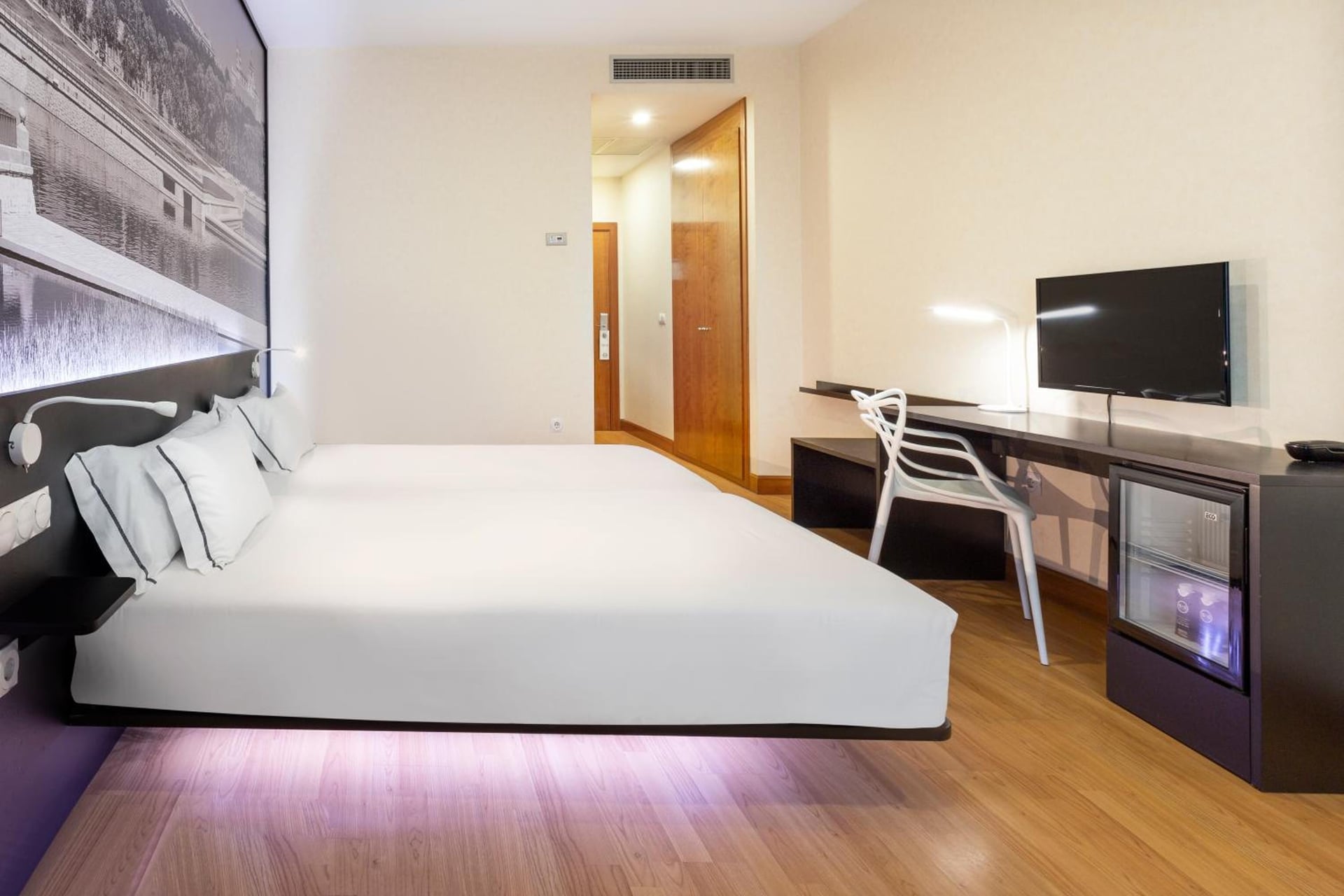 B&B HOTEL Madrid Aeropuerto T4, San Sebastián de los Reyes, foto 3