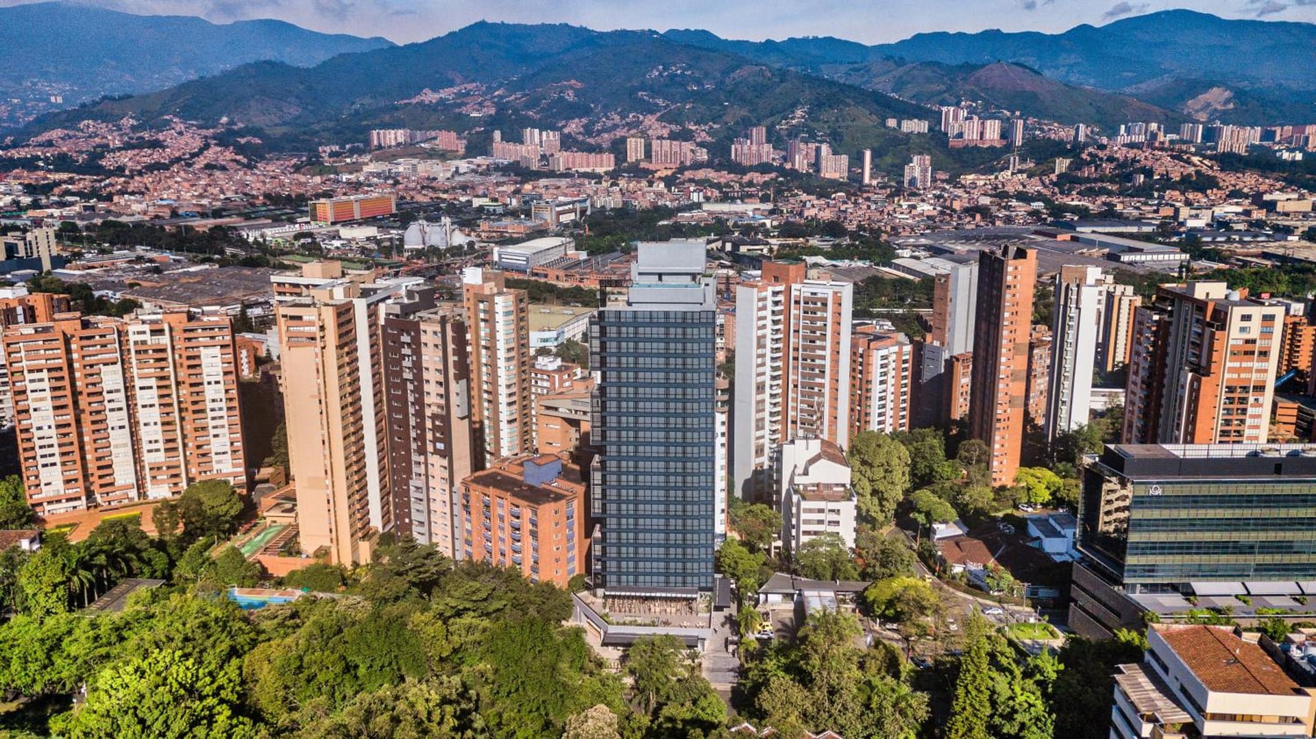 York Medellin, Curio Collection by Hilton, Poblado, foto 5
