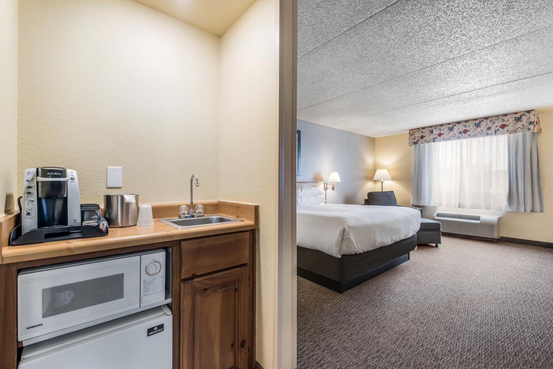 Red Lion Inn & Suites Goodyear Newly Renovated, Goodyear, foto 4
