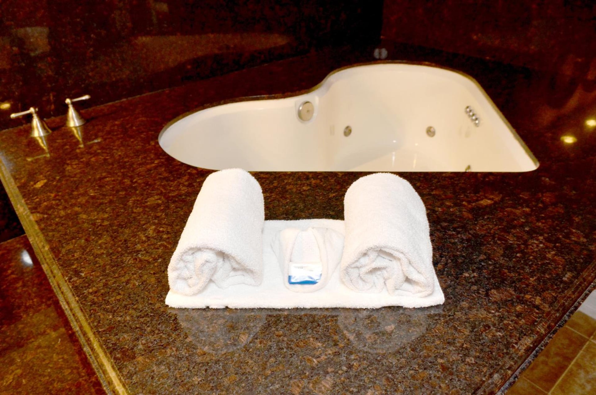 Dynasty Suites Hotel, Riverside, foto 5