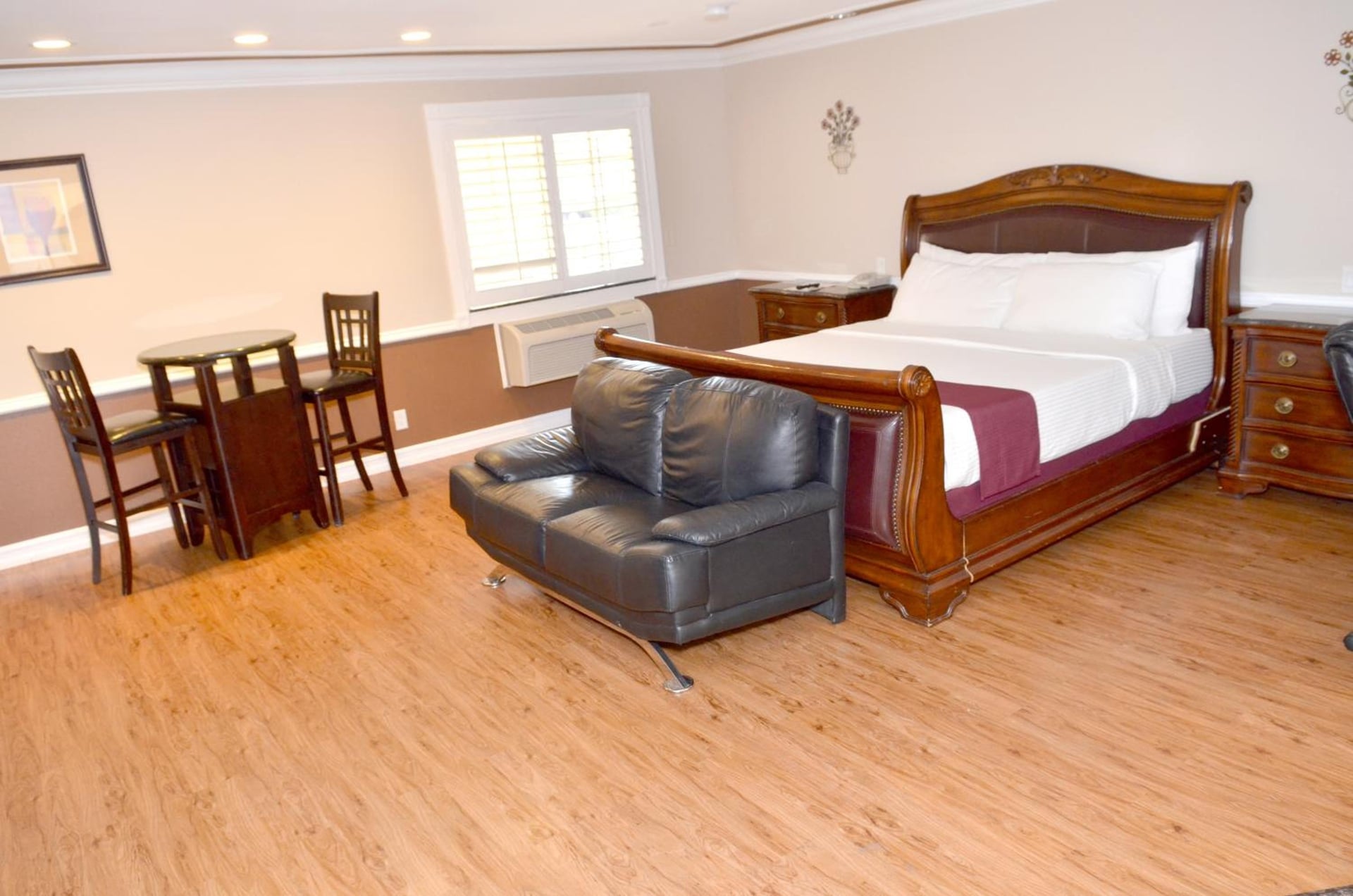 Dynasty Suites Hotel, Riverside, foto 4