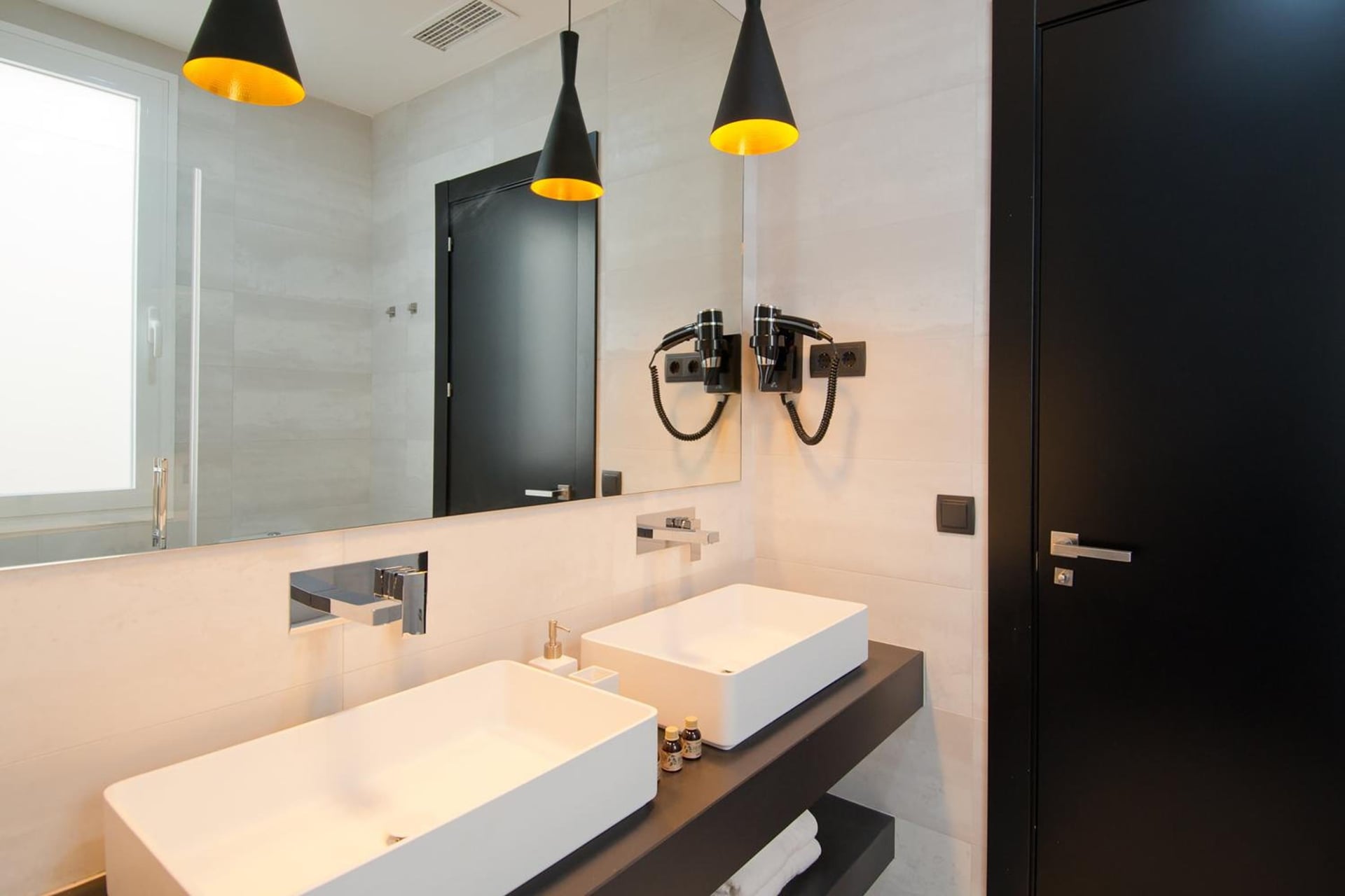 Condo San Bernardino by Kivoya, Madrid, foto 4