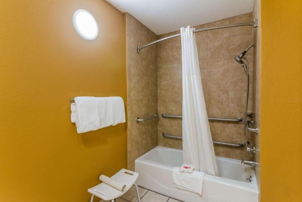 Econo Lodge Hesperia - Victorville I-15, Hesperia, foto 5