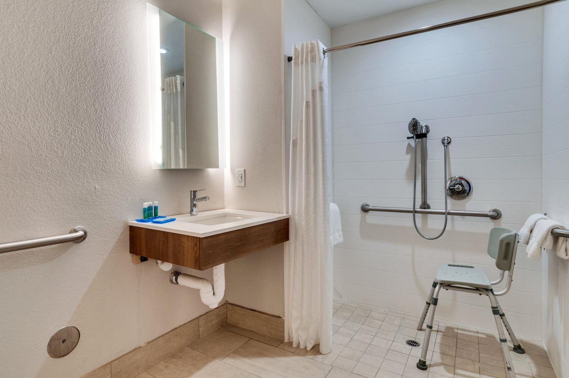 Holiday Inn Express Hotel & Suites Lake Elsinore by IHG, Lake Elsinore, foto 5