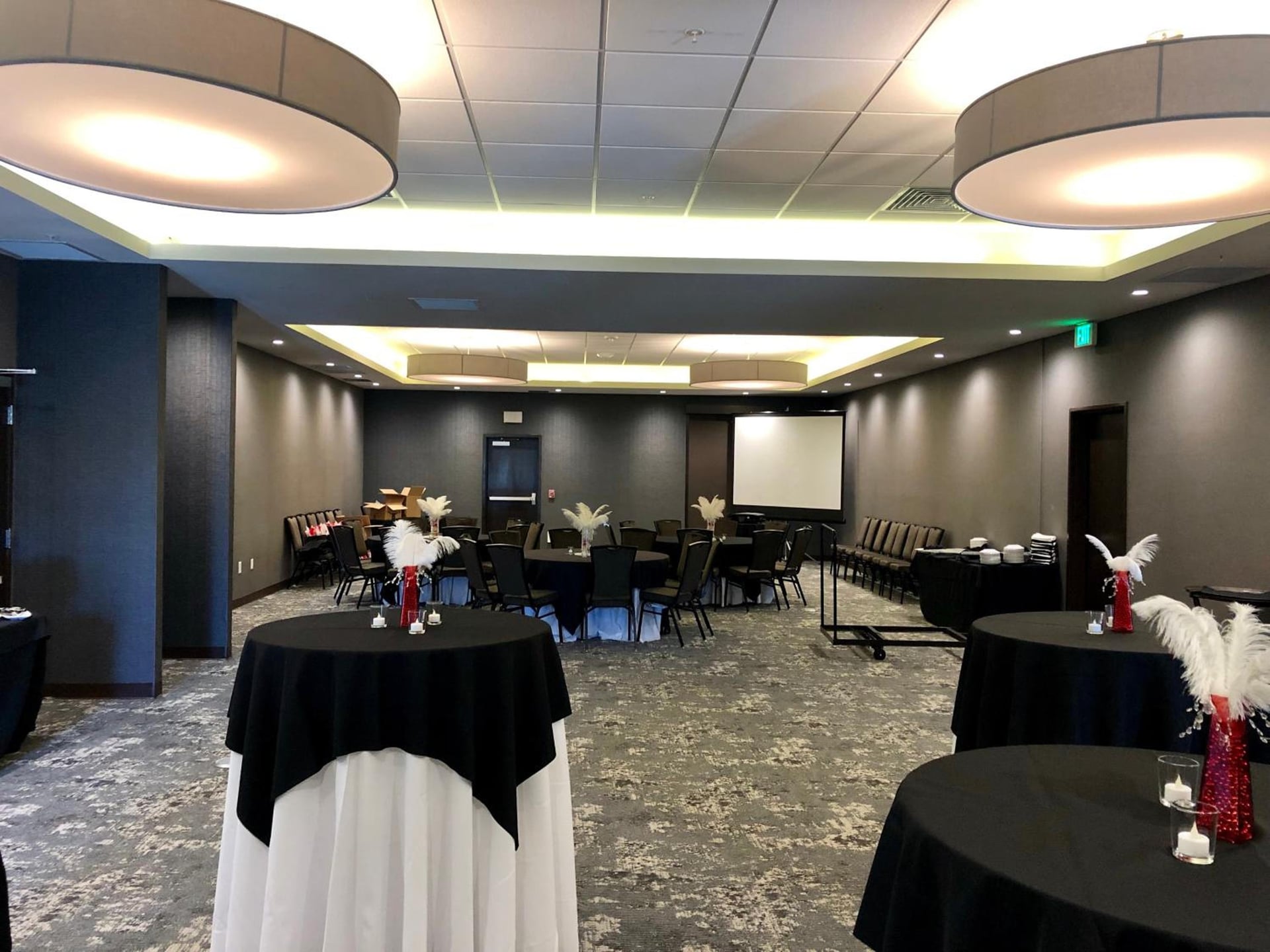 Holiday Inn & Suites Silicon Valley - Milpitas by IHG, Milpitas, foto 2