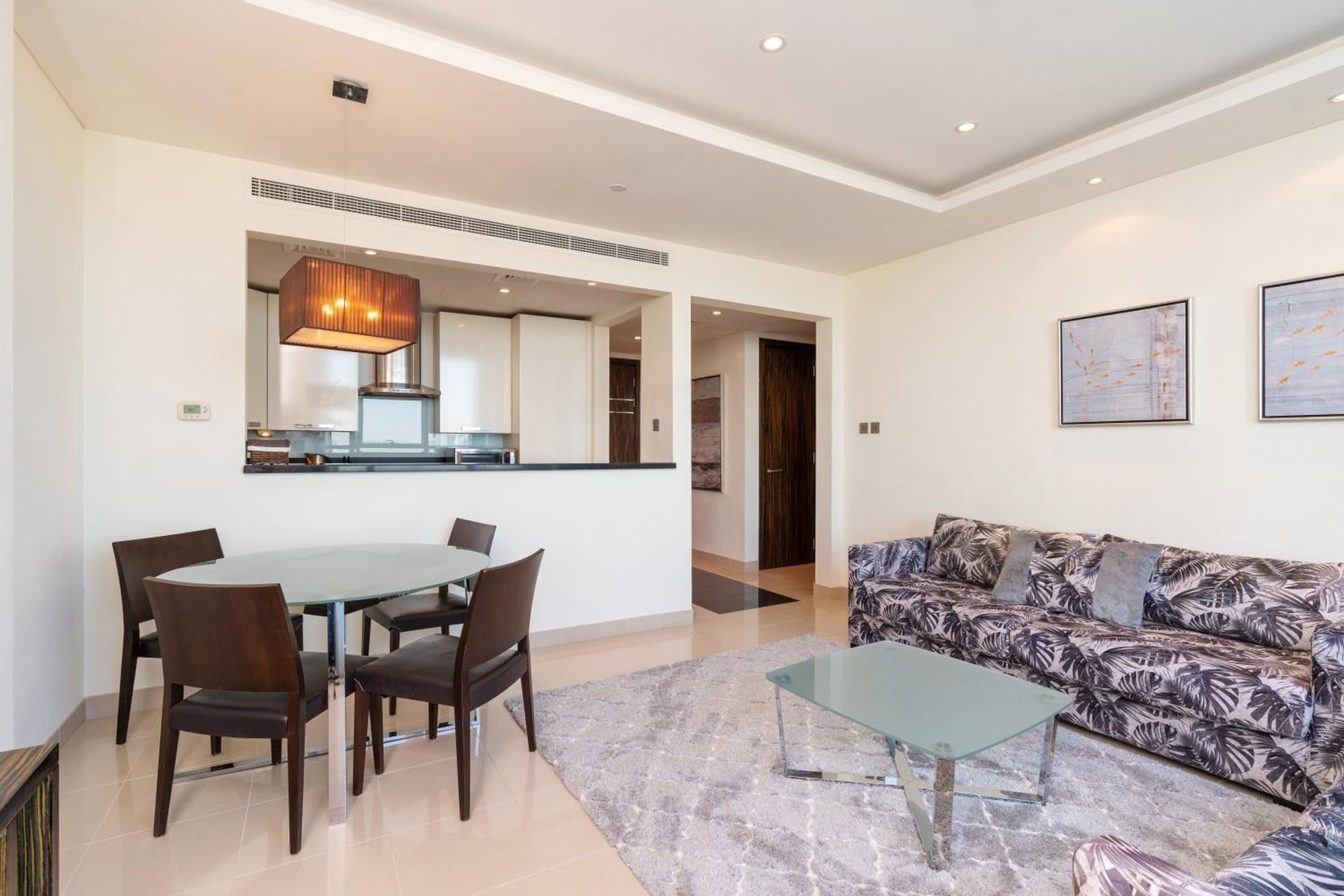 Royal Club By RVHR, Bonnington Residential Tower - JLT, Dubái, foto 4