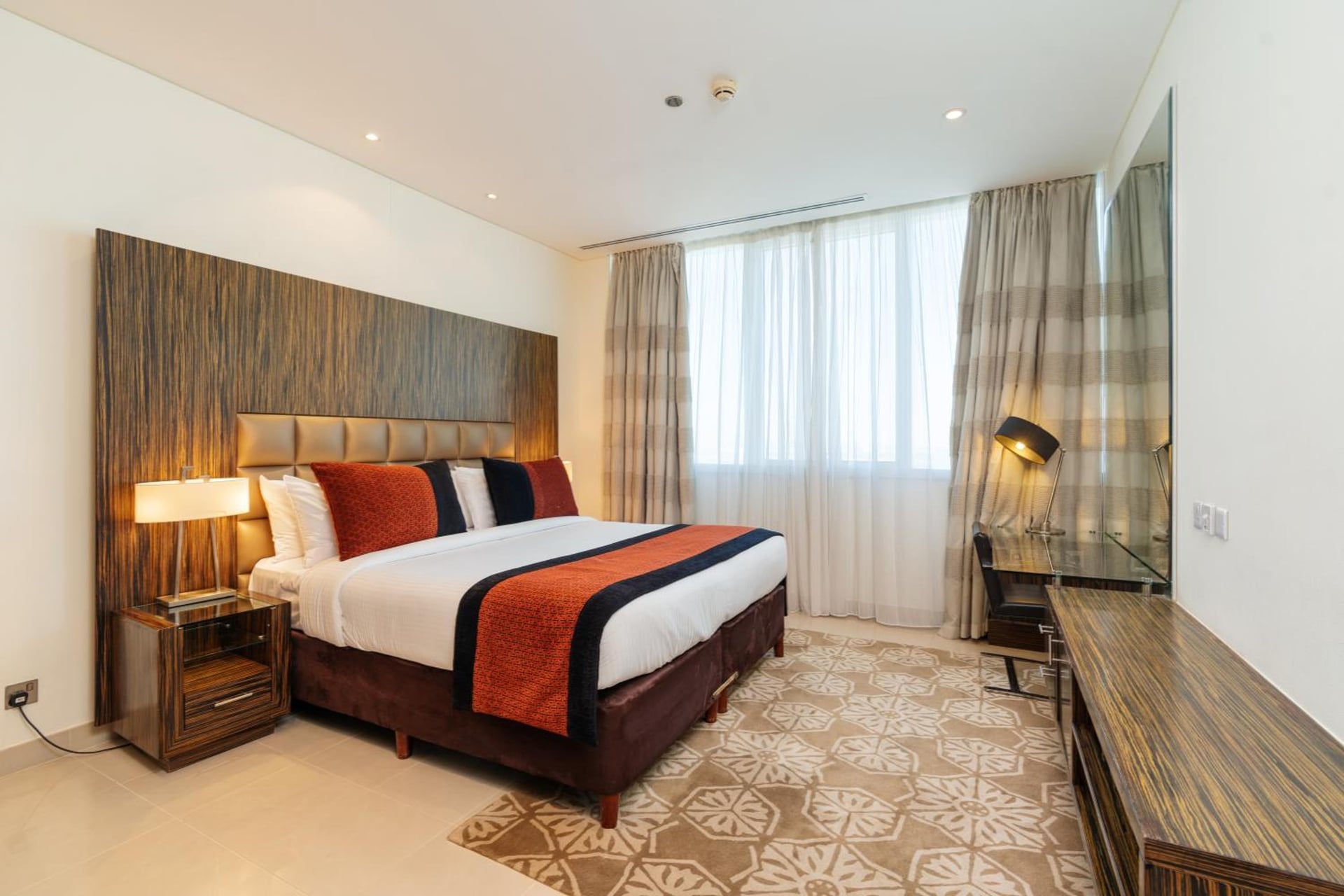 Royal Club By RVHR, Bonnington Residential Tower - JLT, Dubái, foto 5