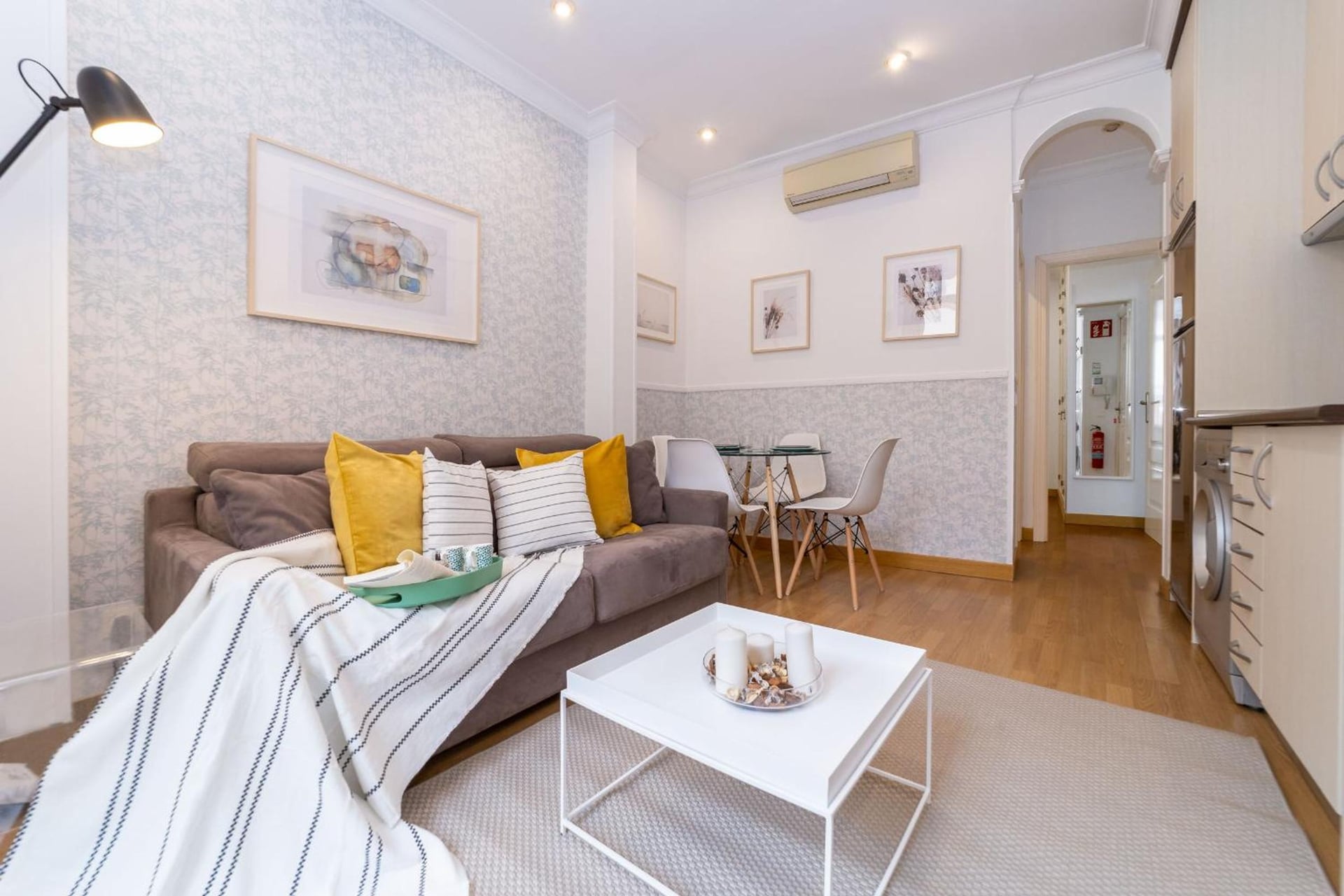 Apartamentos Gran Via, Madrid, foto 5