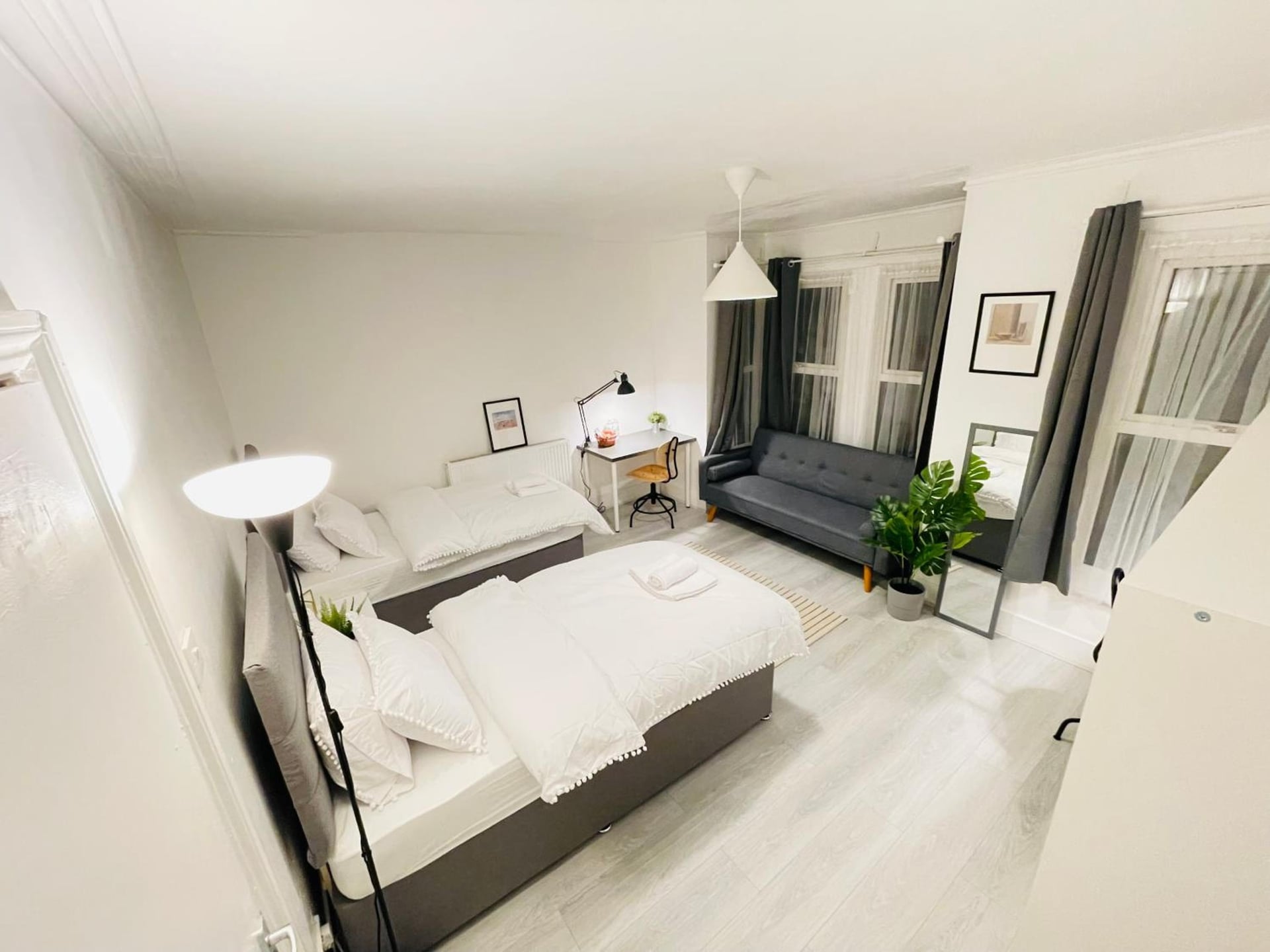Leytonstone House - SleepyLodge, London, foto 3