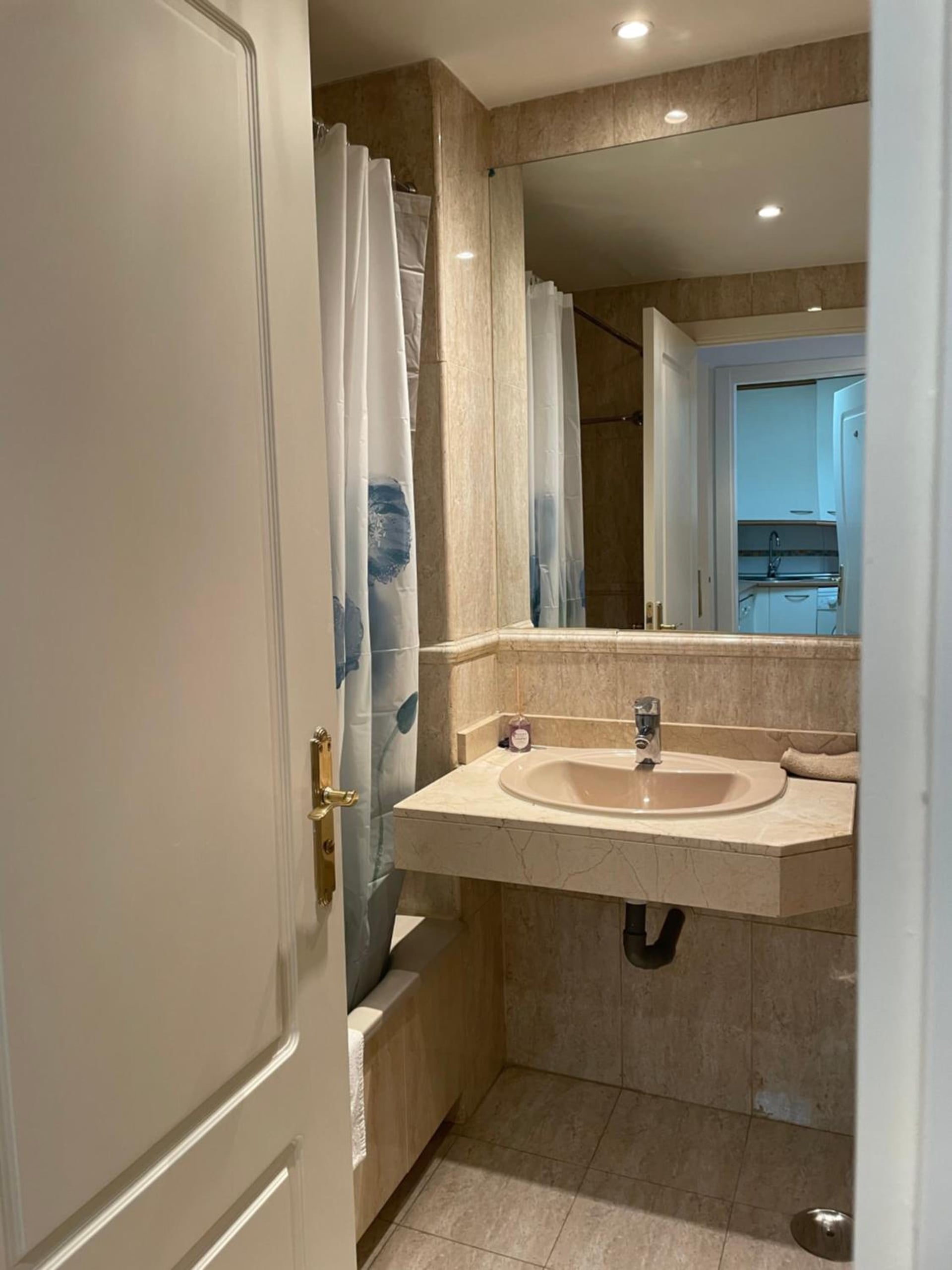 Plenilunio suite, AirPort, Ifema, wanda, Madrid, foto 3
