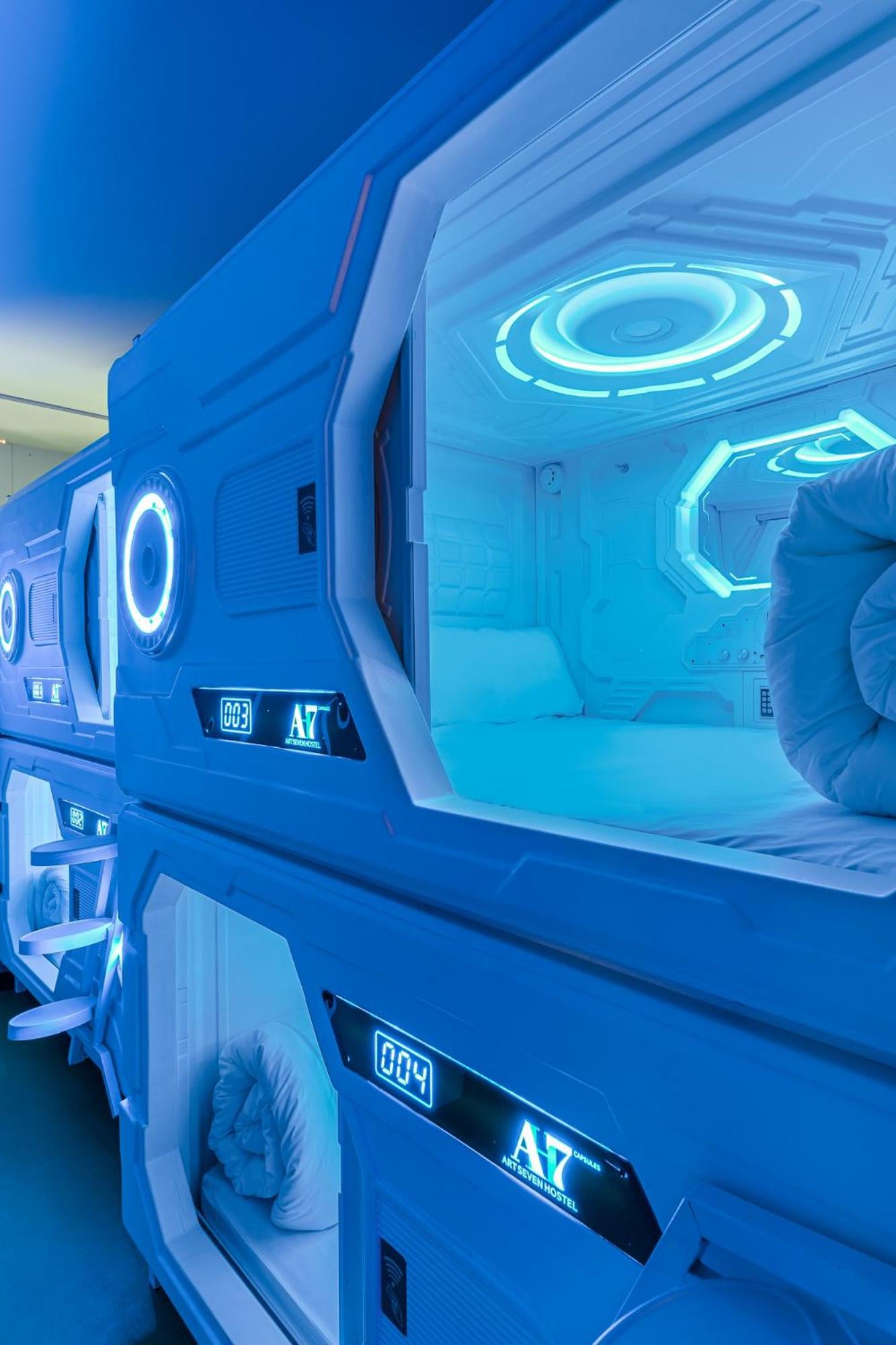 Art Seven Hostel Capsules, Madrid, foto 4