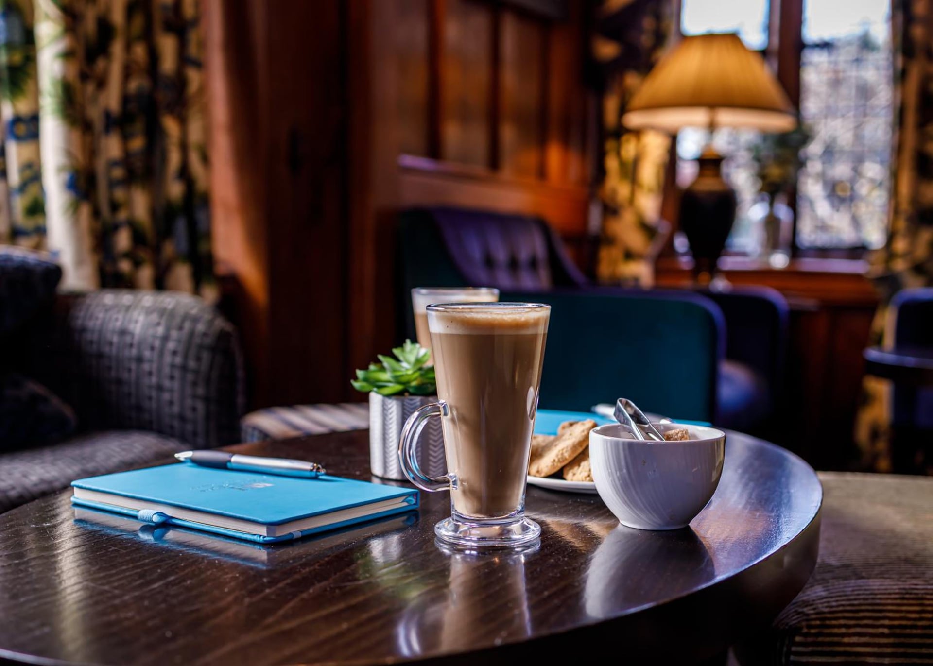 Langshott Manor - Luxury Hotel Gatwick, Horley, foto 2