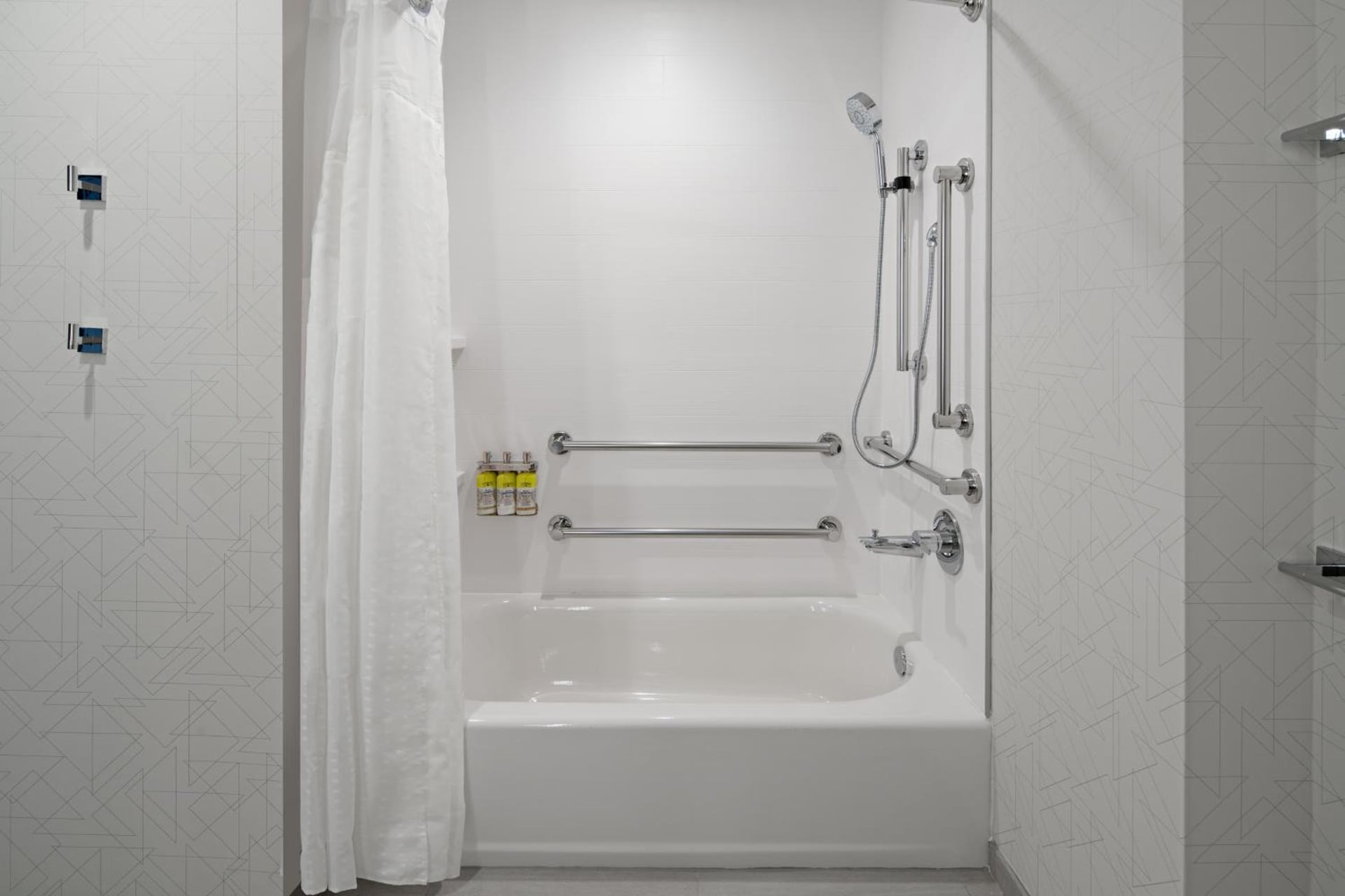 Holiday Inn Express & Suites Palm Desert - Millennium by IHG, Palm Desert, foto 5
