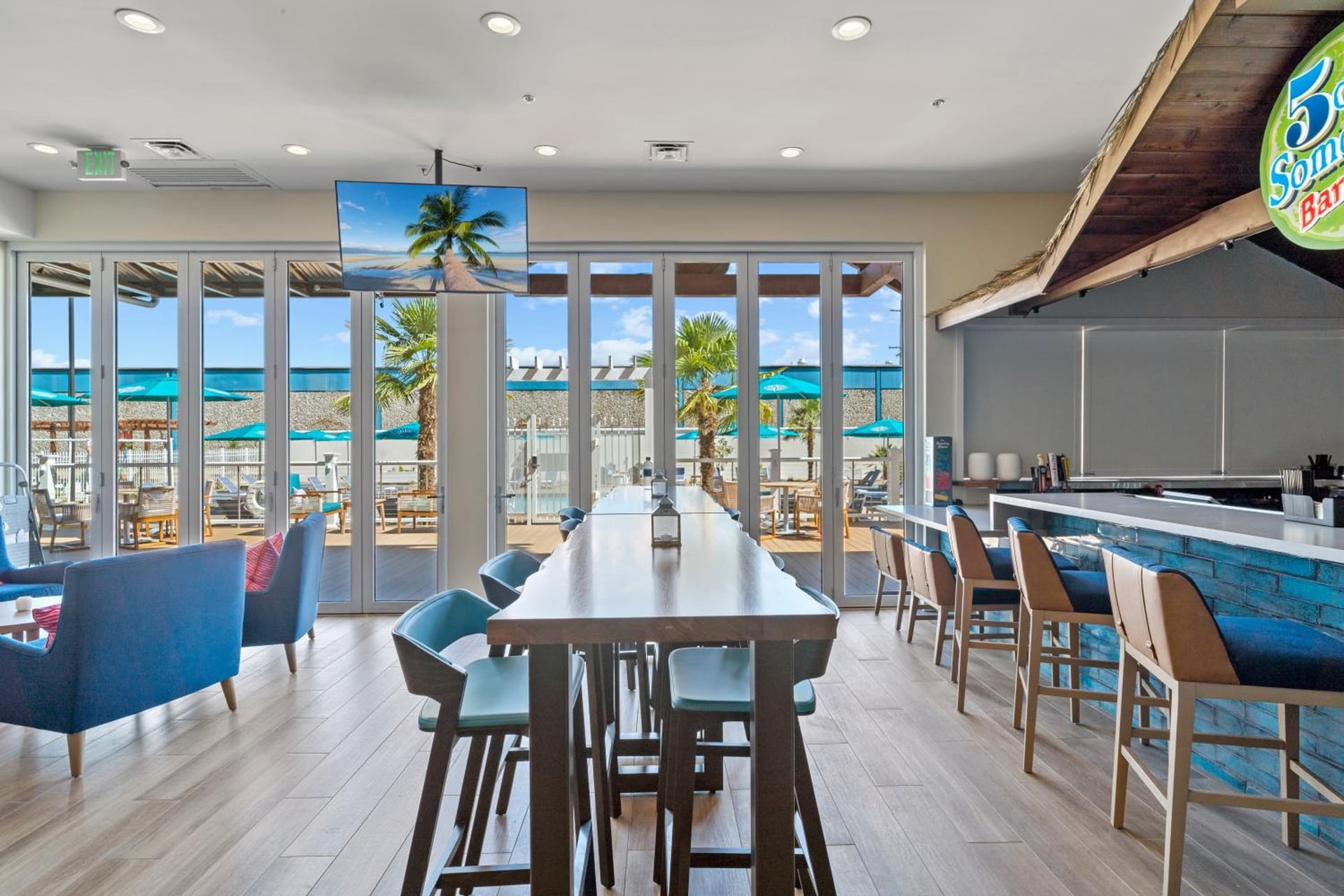 Compass by Margaritaville Medford, Medford, foto 2