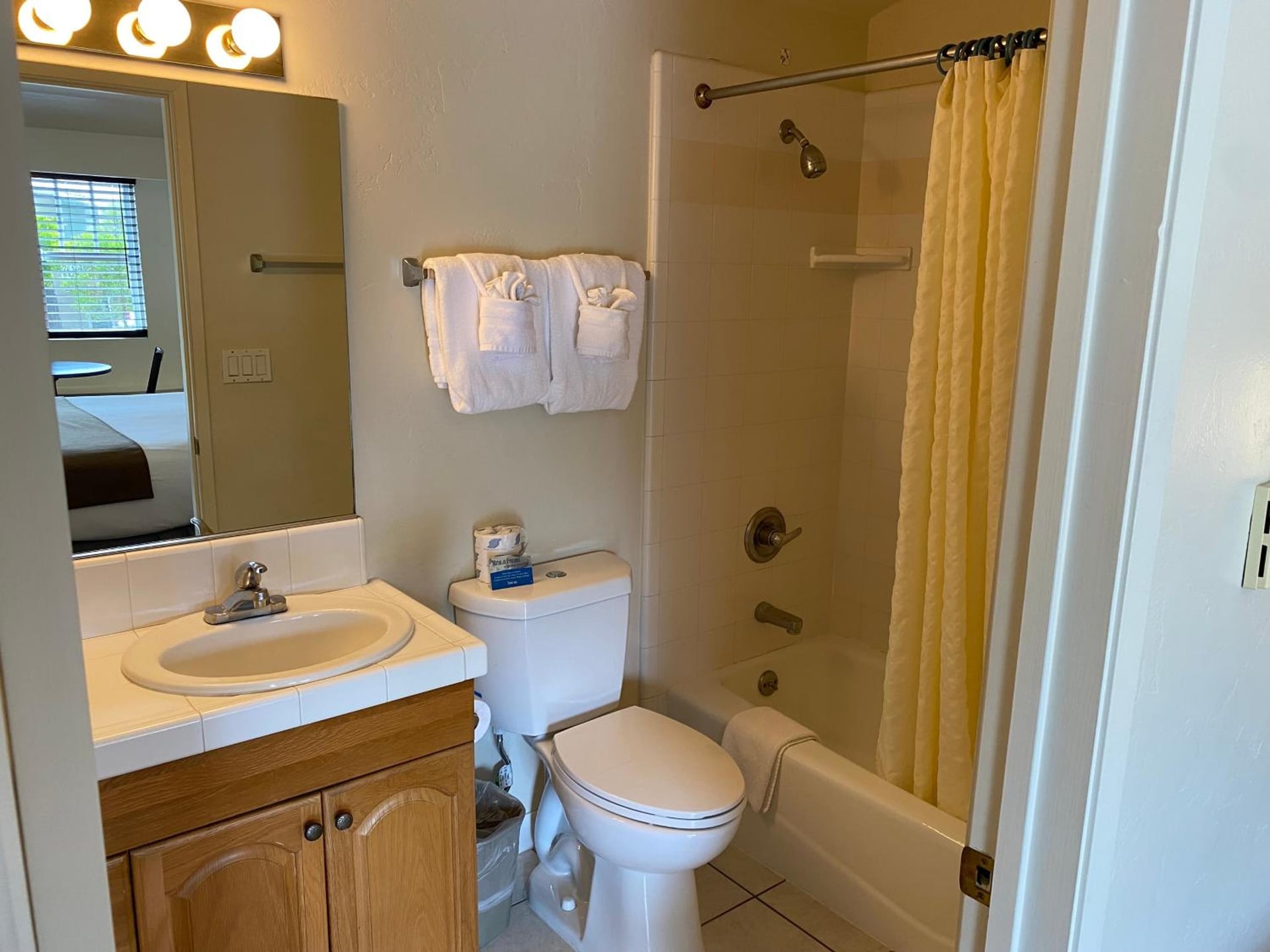Bide-A-Wee Inn and Cottages, Pacific Grove, foto 5