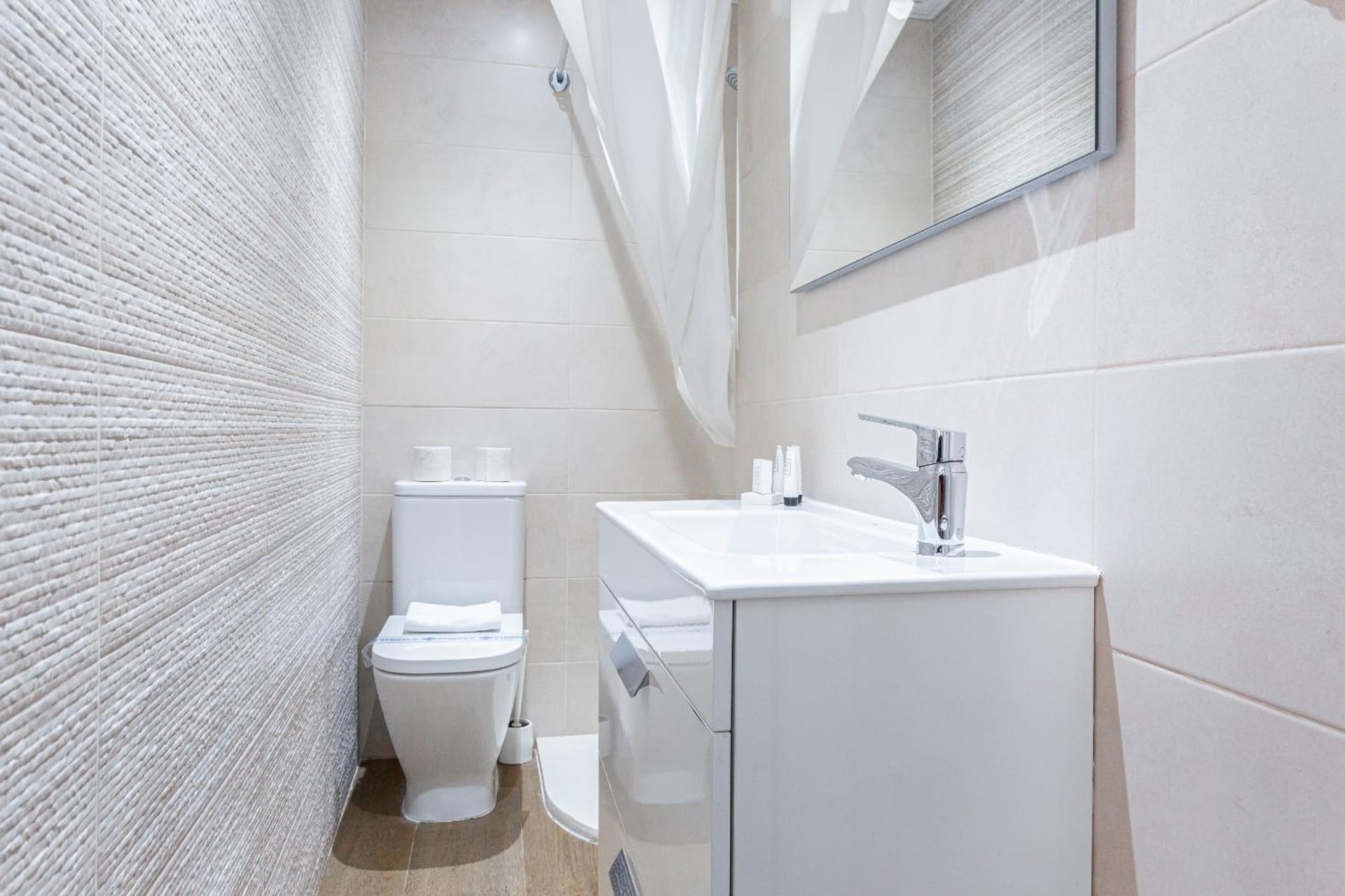 ApartEasy - Goya Ground Floor Studio, Madrid, foto 3