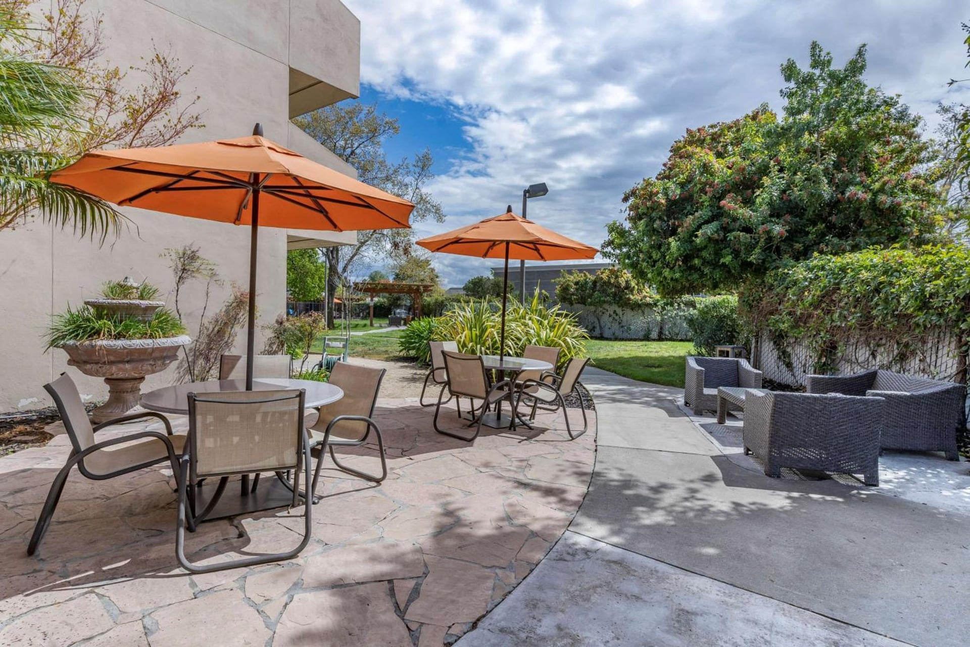 Best Western Plus Garden Court Inn, Fremont, foto 4