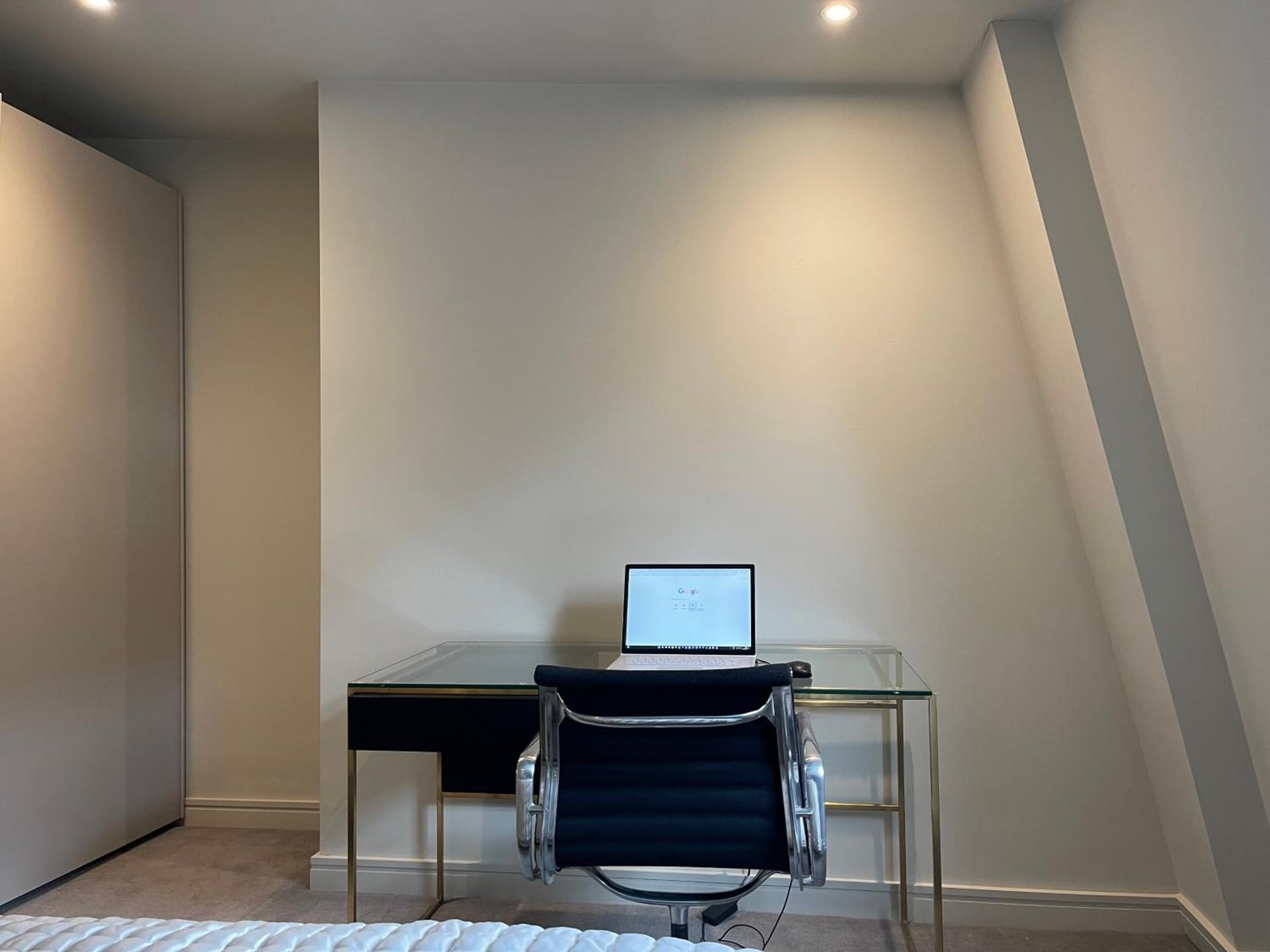 luxurious, 2 bed, 2 bath penthouse apartment in highly desirable Chigwell CHCL F8, Chigwell, foto 3