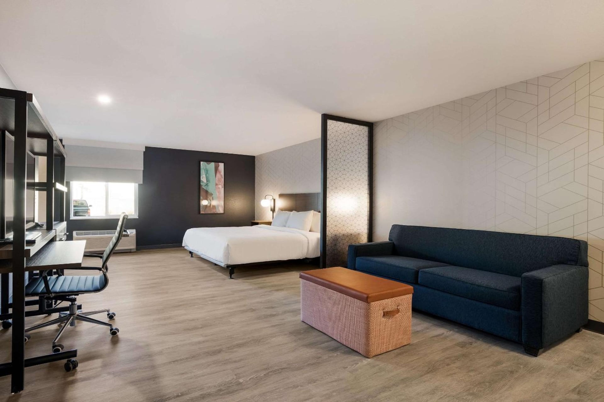 Everhome Suites Corona, Corona, foto 4