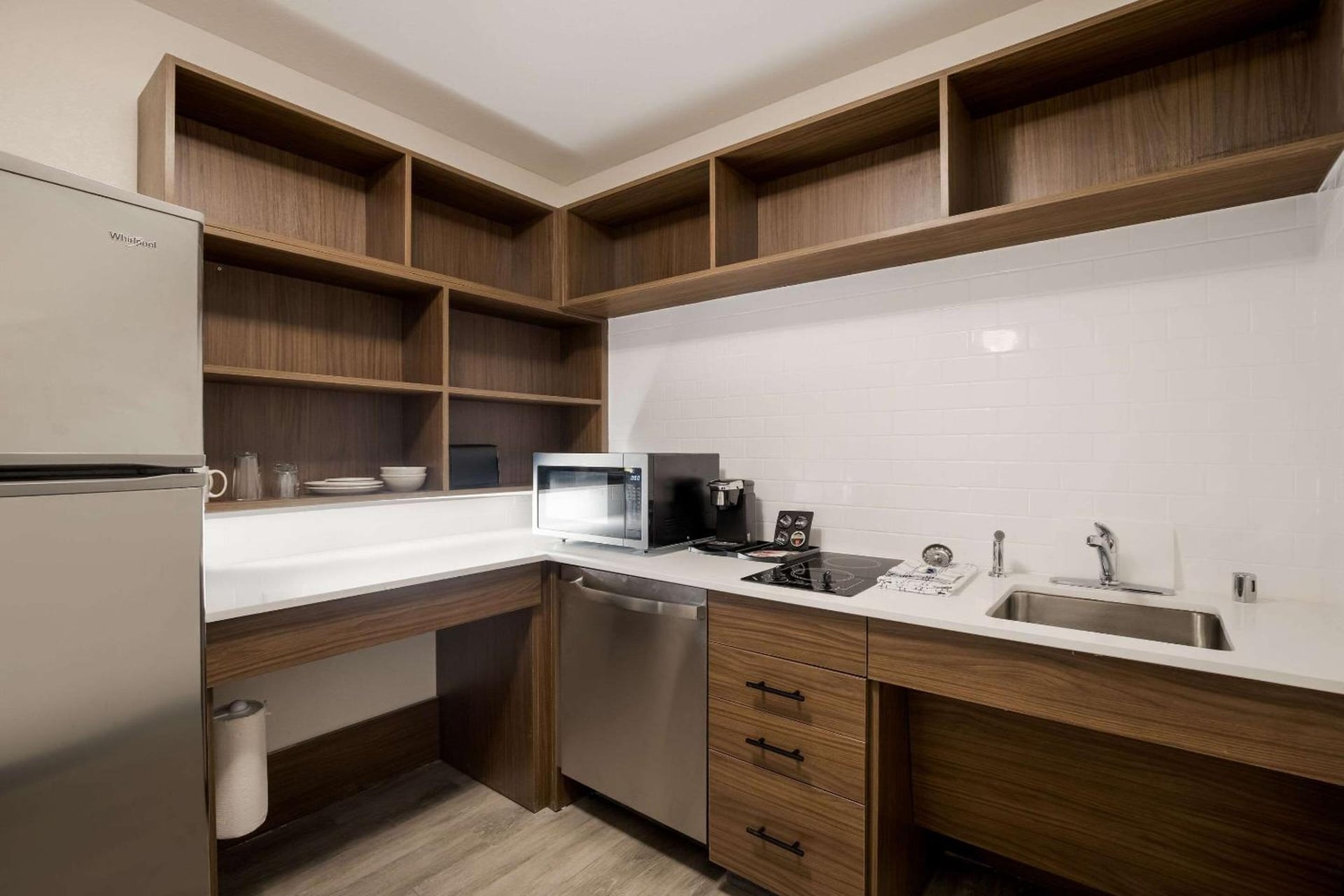 Everhome Suites Corona, Corona, foto 5
