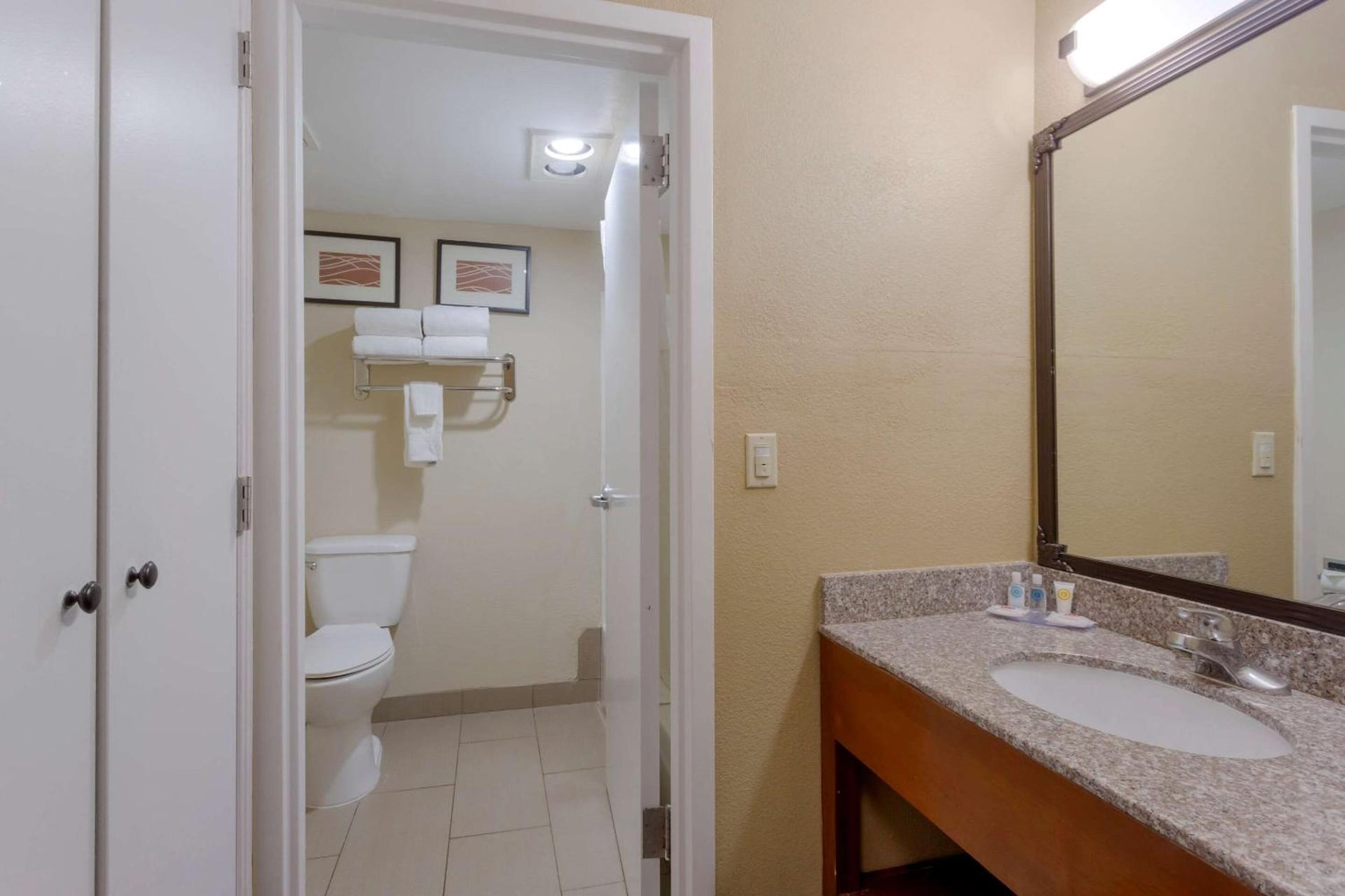 Comfort Inn & Suites Woods Cross - Salt Lake City North, Bountiful, foto 2