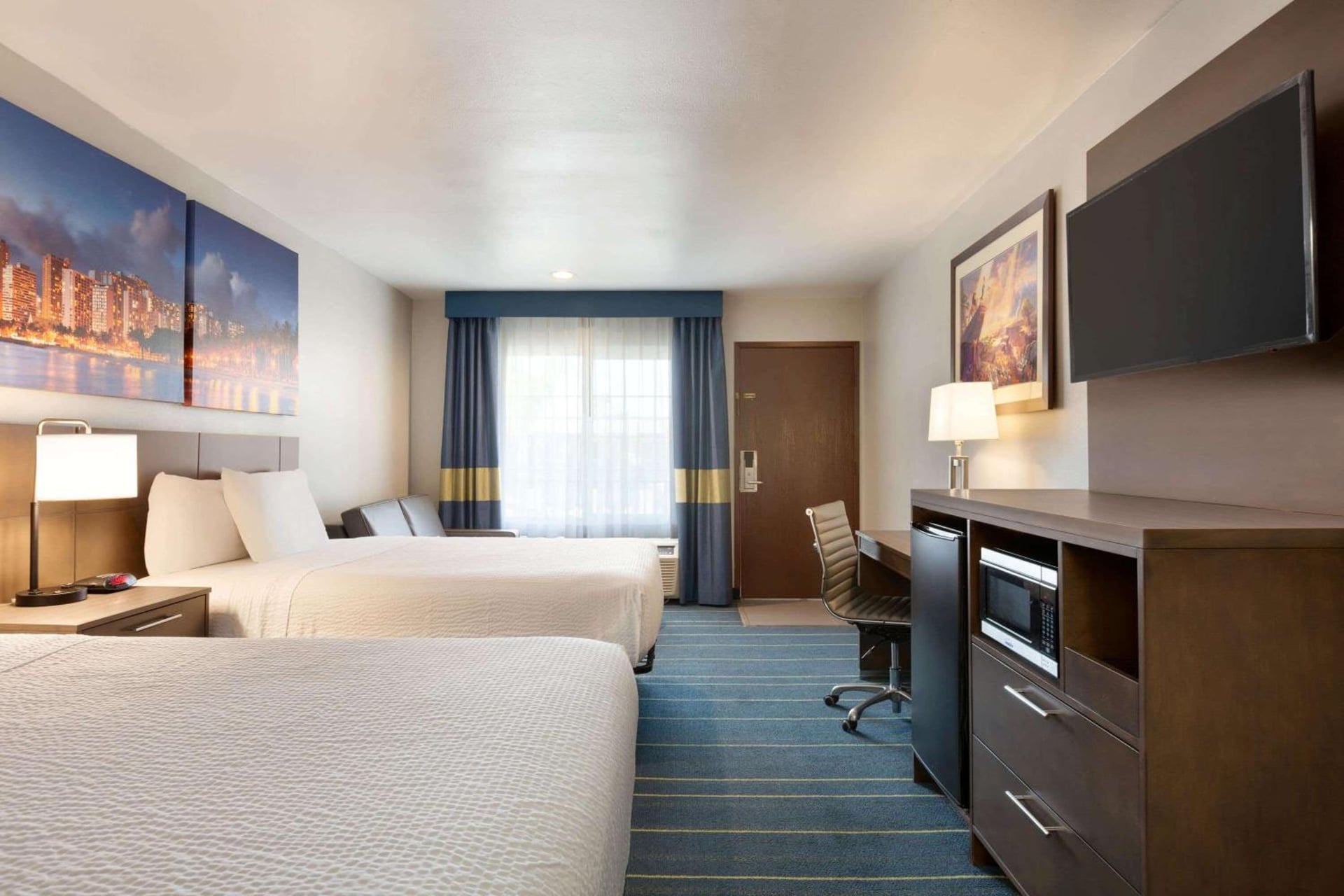 Days Inn & Suites by Wyndham Anaheim At Disneyland Park, Anaheim, foto 5