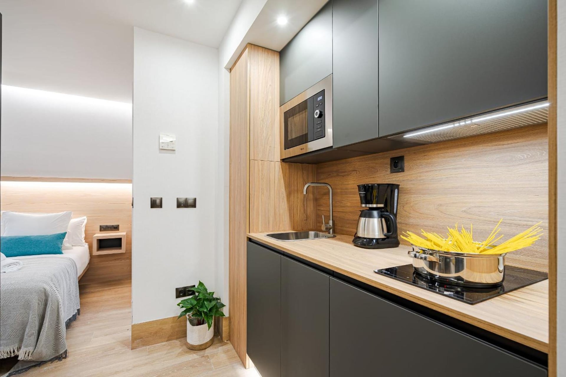 Feelathome Ventas Suites, Madrid, foto 2
