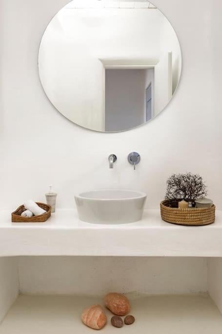 Elegant Seaside Villa, great views, infinity pool, Lia, Mykonos, Mýkonos City, foto 2
