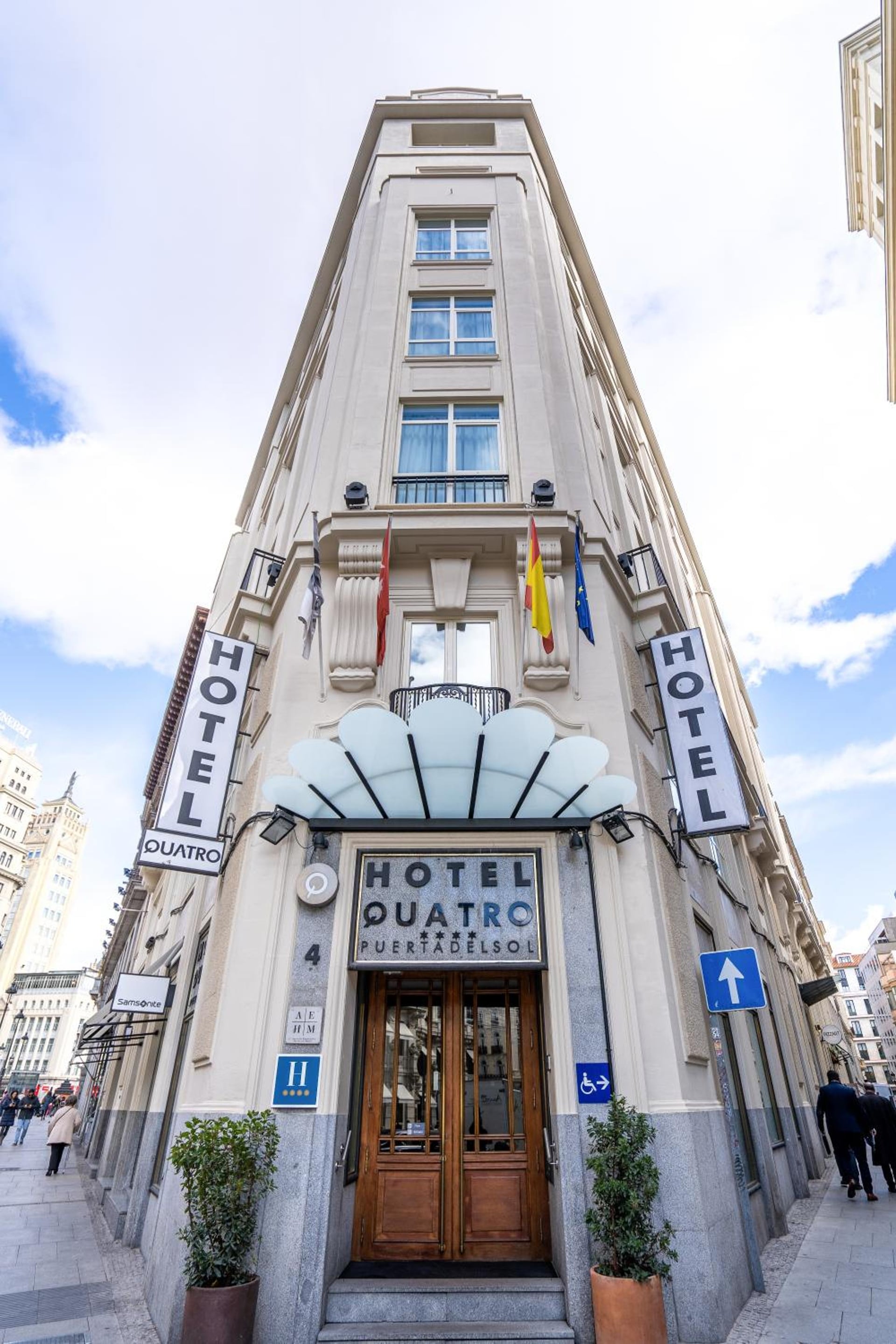 Quatro Puerta del Sol, Madrid, foto 2