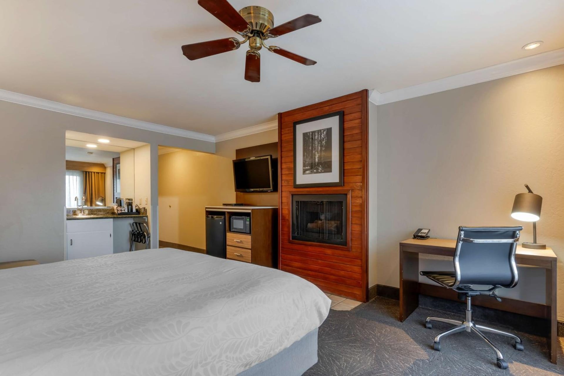 Best Western Plus Forest Park Inn, Gilroy, foto 4