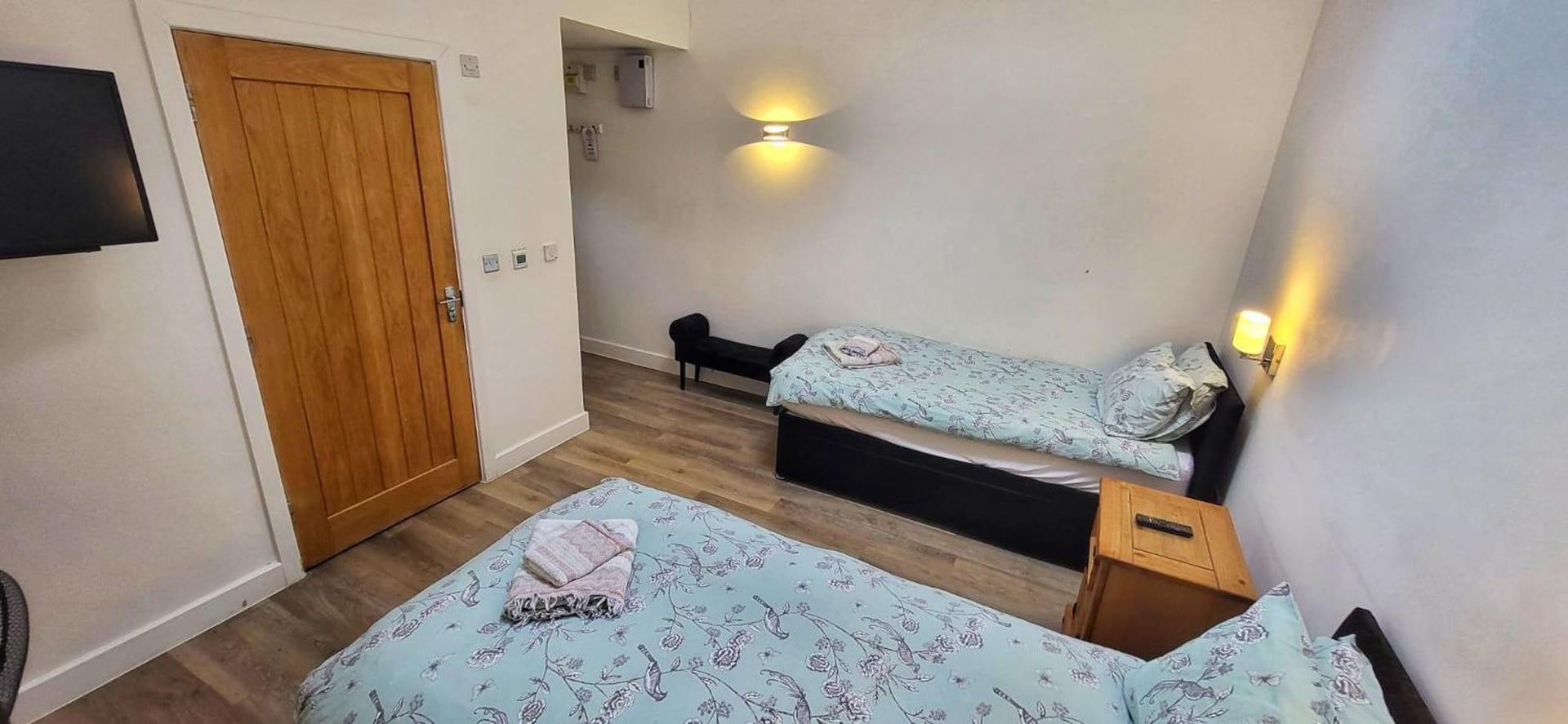 Deepcut Lodge Bed & Breakfast Self Service, Camberley, foto 5