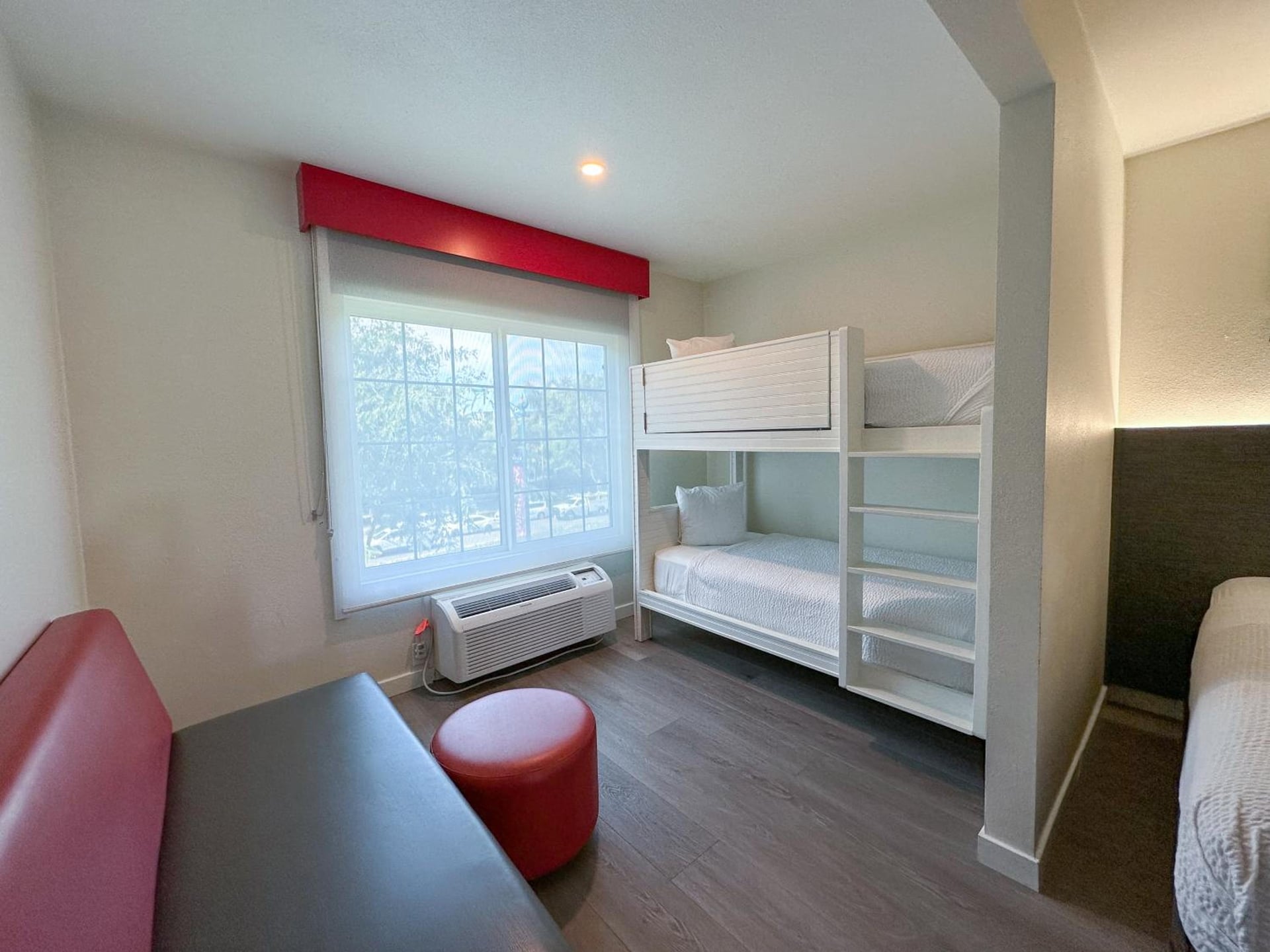 Ramada by Wyndham Anaheim Convention Center, Anaheim, foto 3
