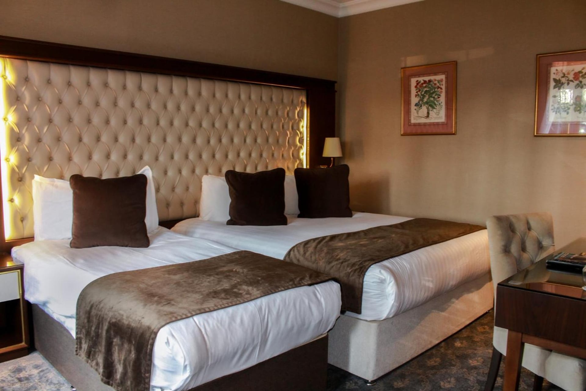 Warren House Hotel, Kingston upon Thames, foto 2