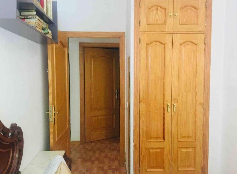 Acogedoras Habitaciónes en Madrid, Madrid, foto 4
