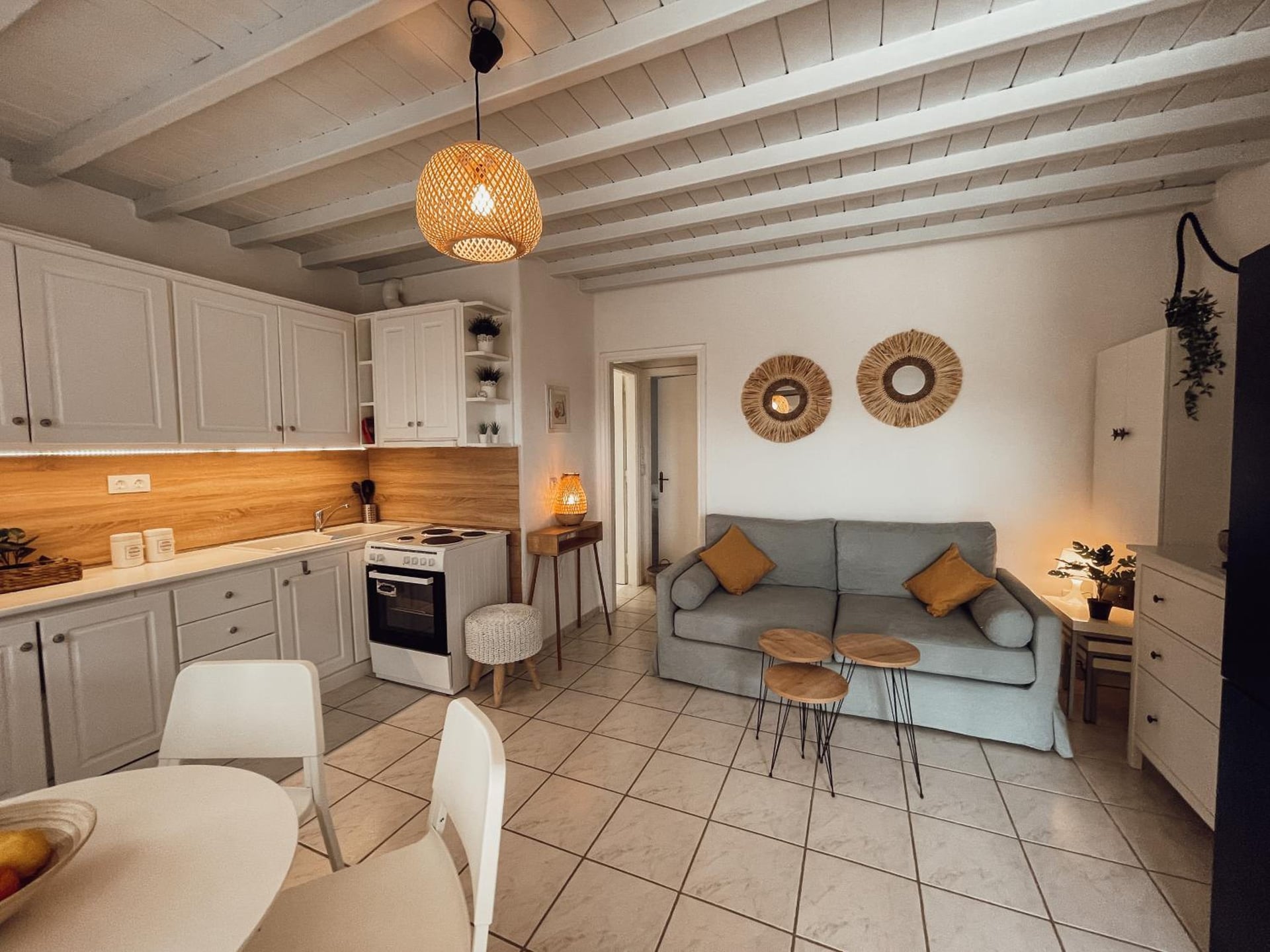 Cosy Home at Kalafatis beach - Cielo Homes, Kalafatis, foto 3