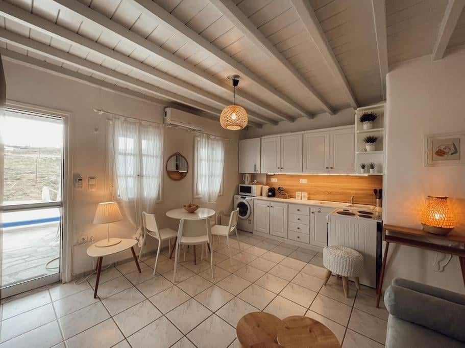 Cosy Home at Kalafatis beach - Cielo Homes, Kalafatis, foto 5